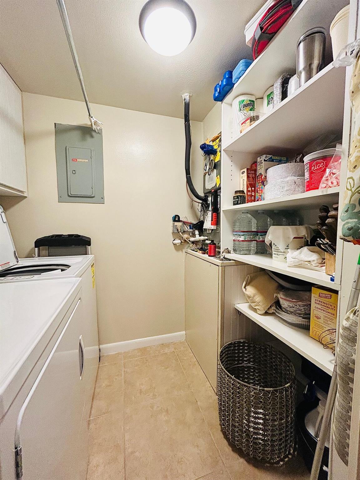 PINE RIDGE SOUTH III COND - Residential