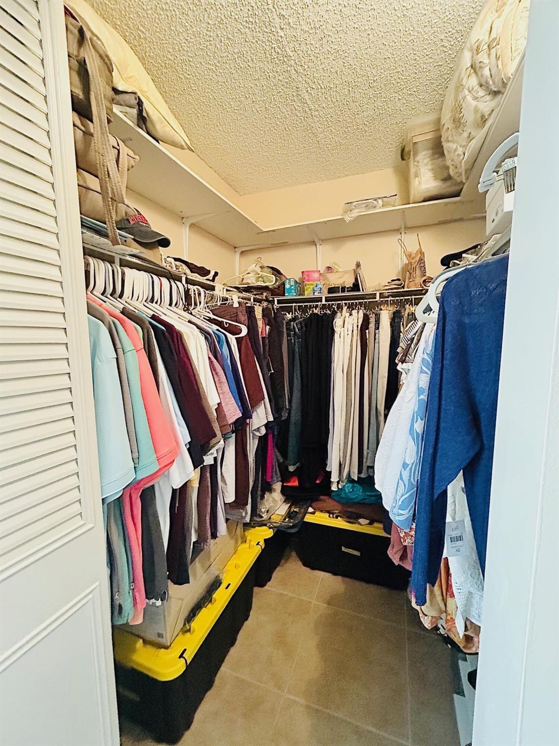 PINE RIDGE SOUTH III COND - Residential