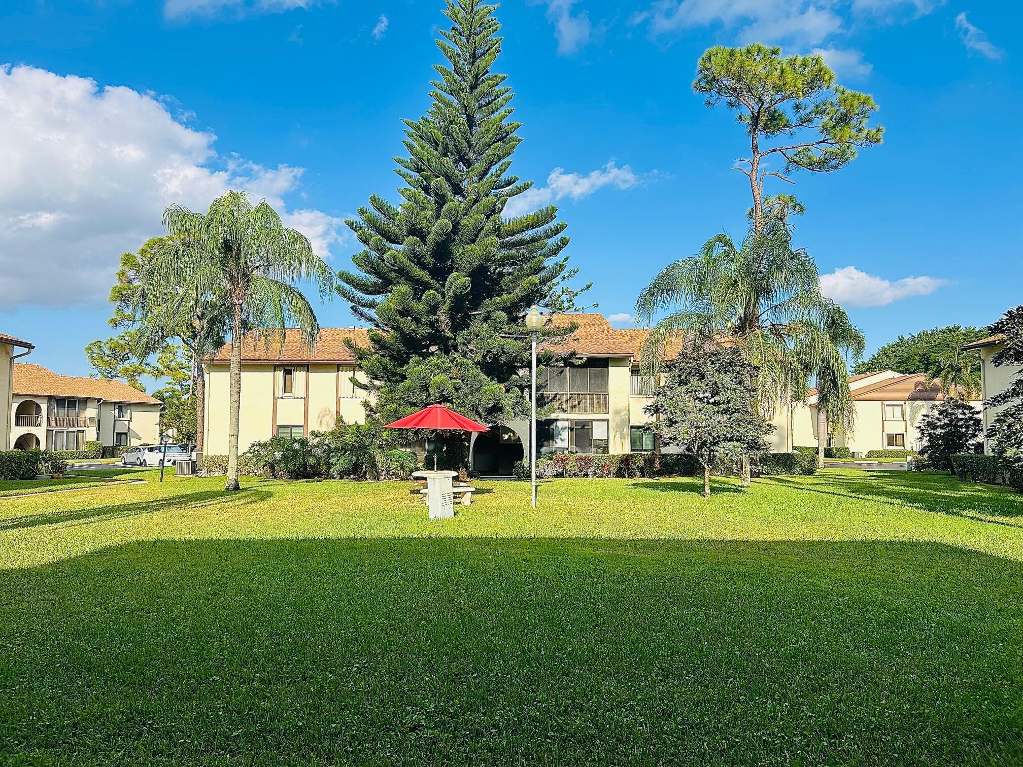 PINE RIDGE SOUTH III COND - Residential