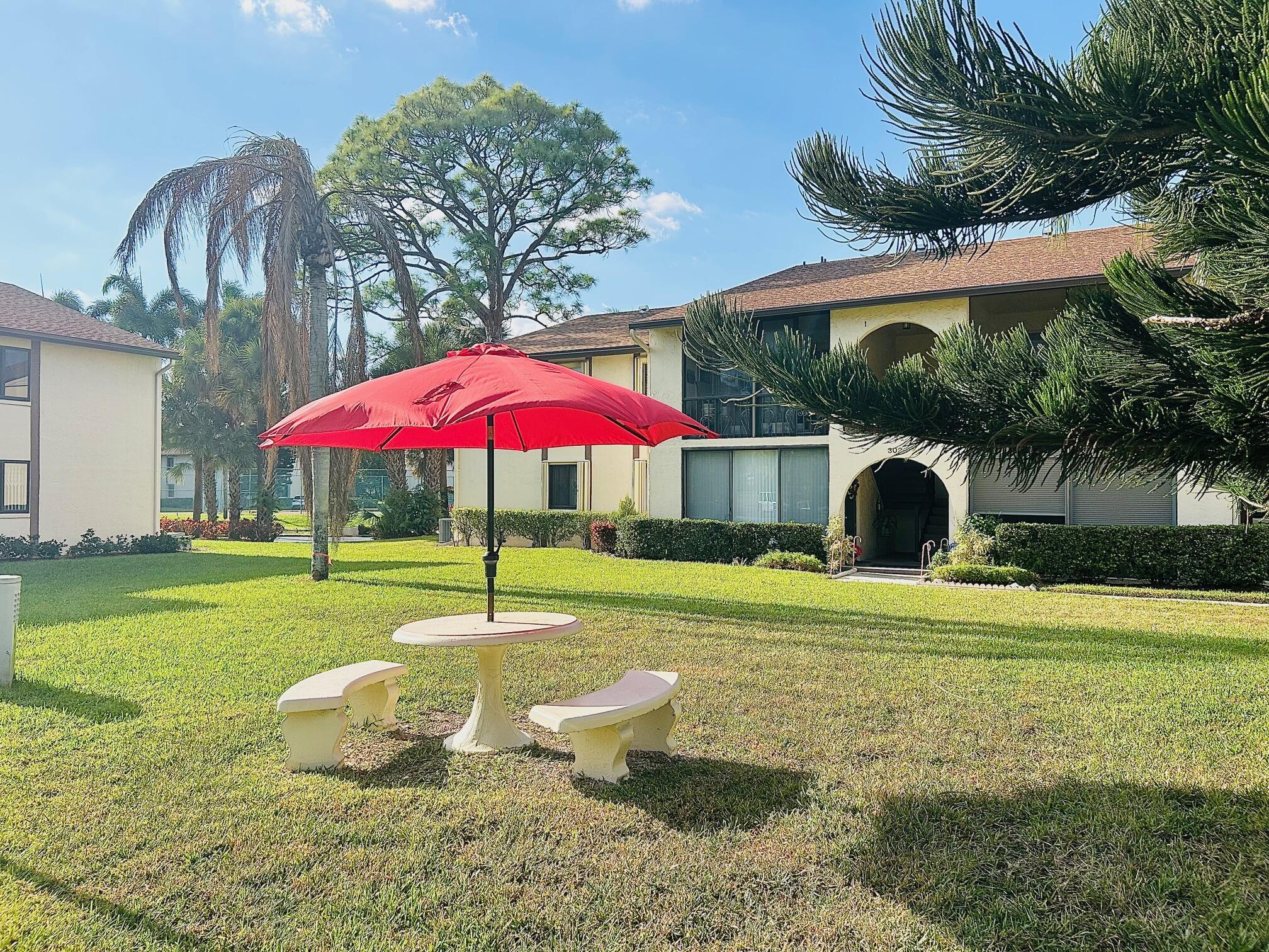 PINE RIDGE SOUTH III COND - Residential