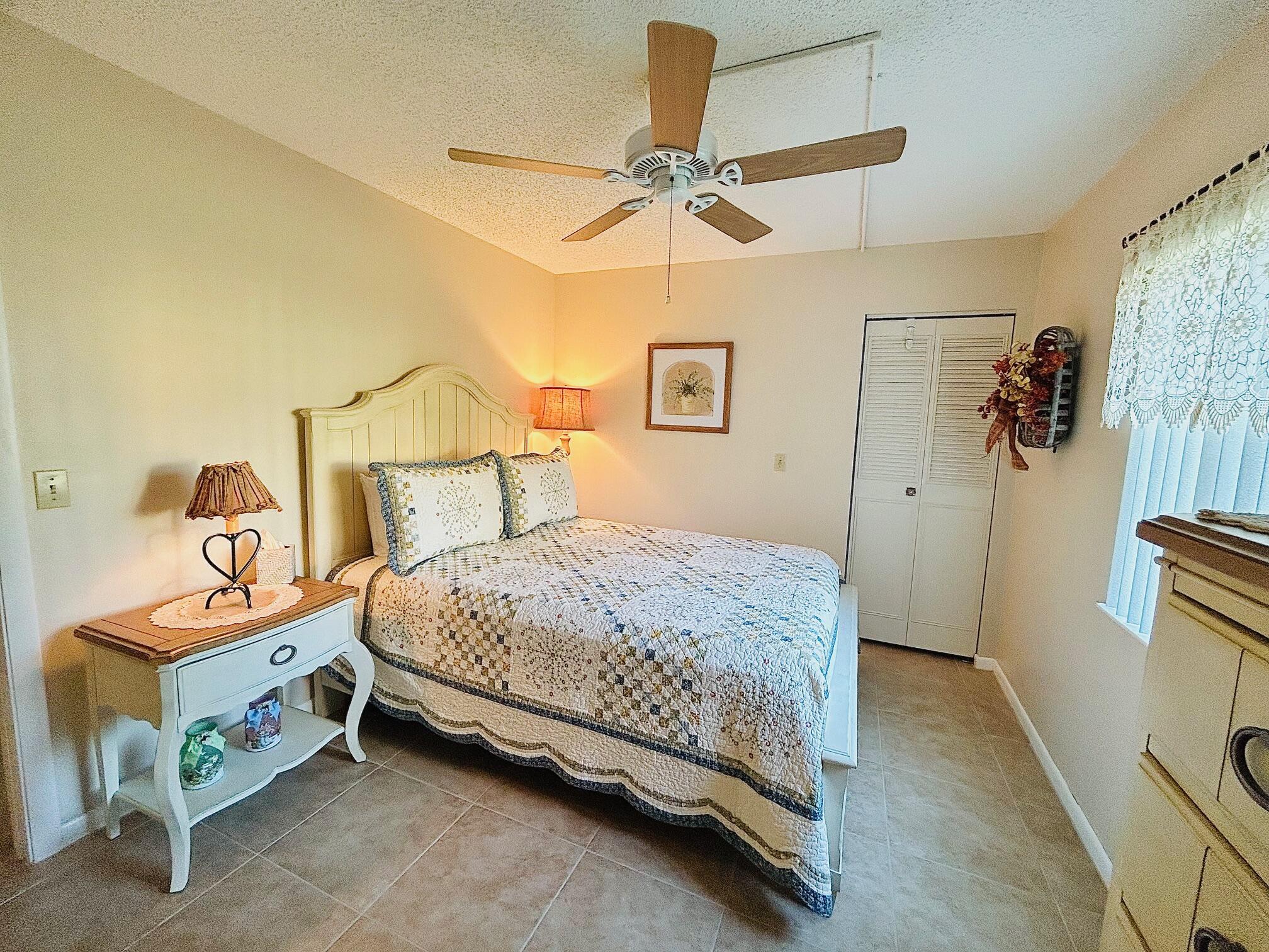 PINE RIDGE SOUTH III COND - Residential