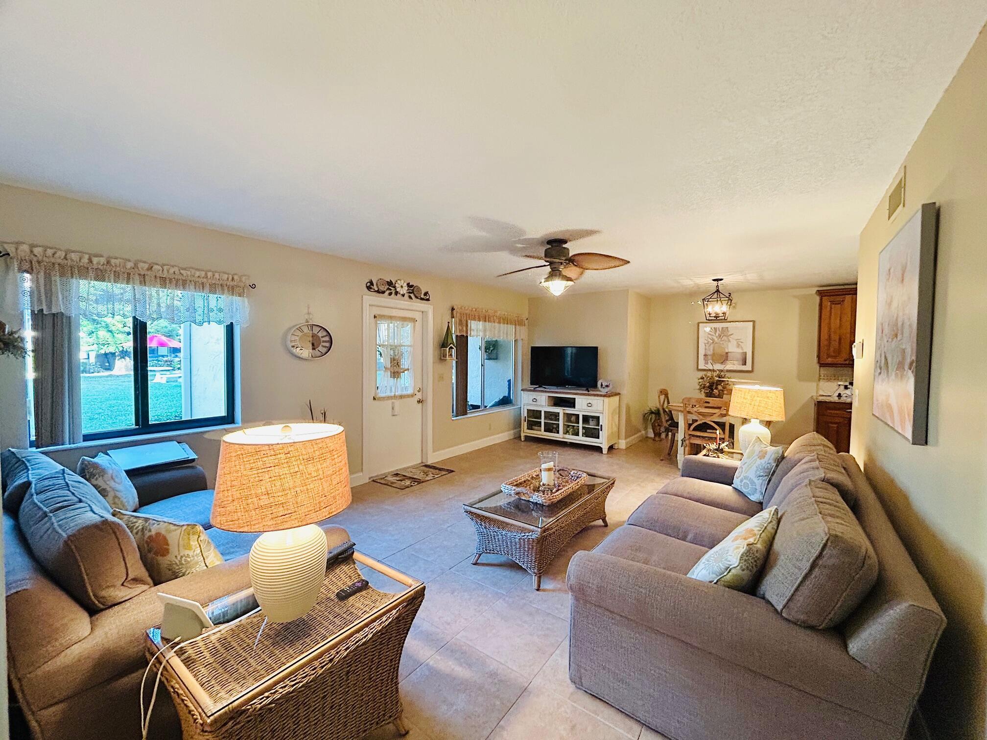 PINE RIDGE SOUTH III COND - Residential