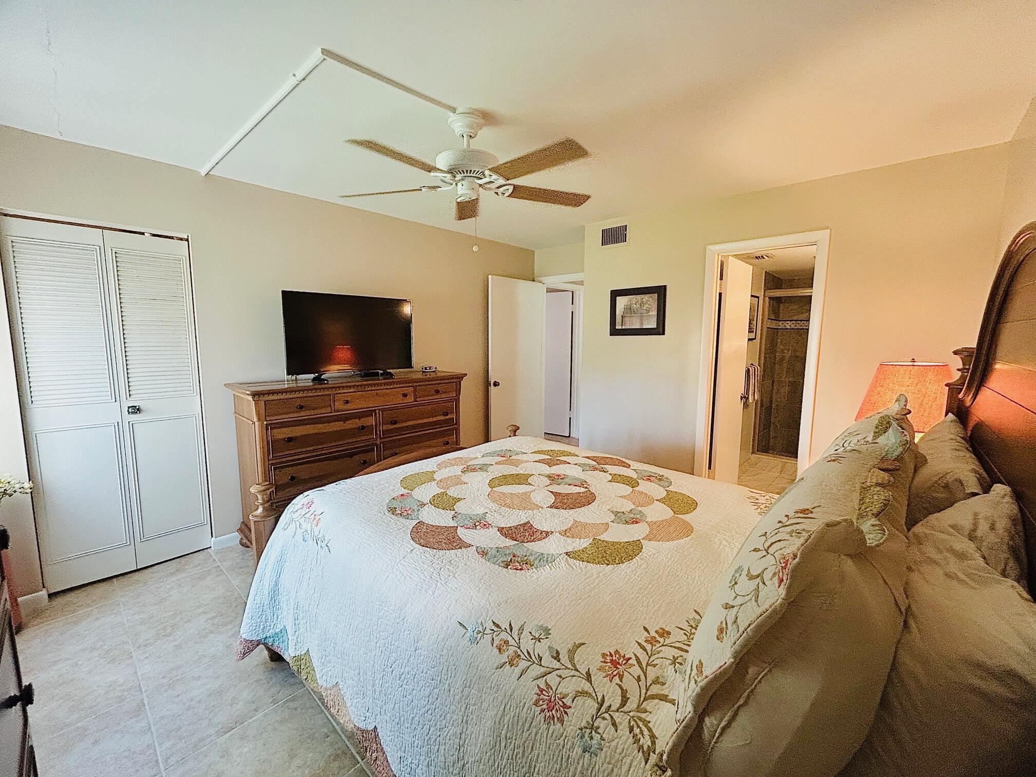 PINE RIDGE SOUTH III COND - Residential