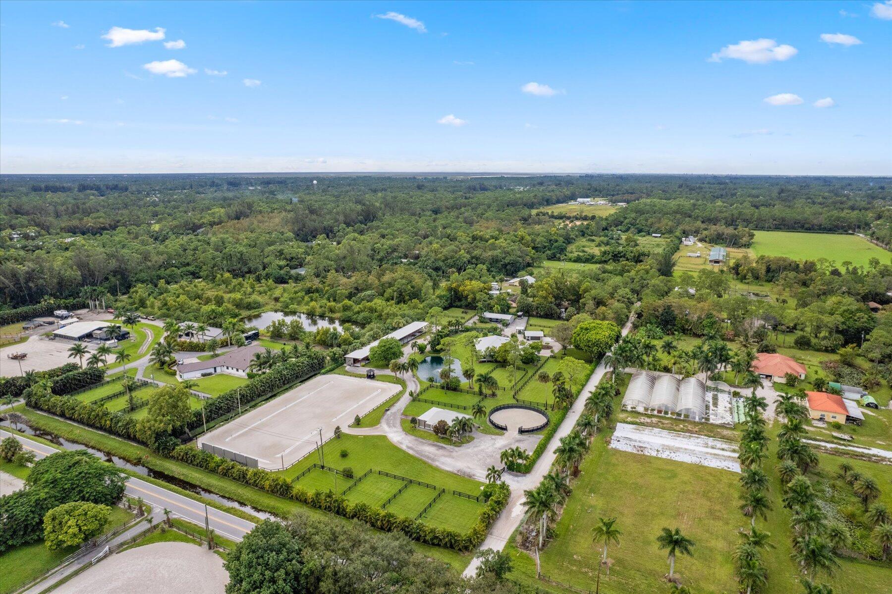 SADDLE TRAIL PARK OF WELL - Residential