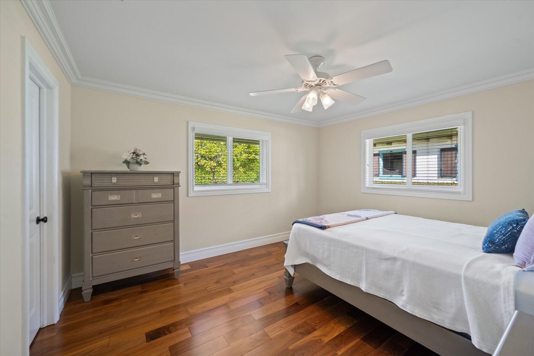 SADDLE TRAIL PARK OF WELL - Residential