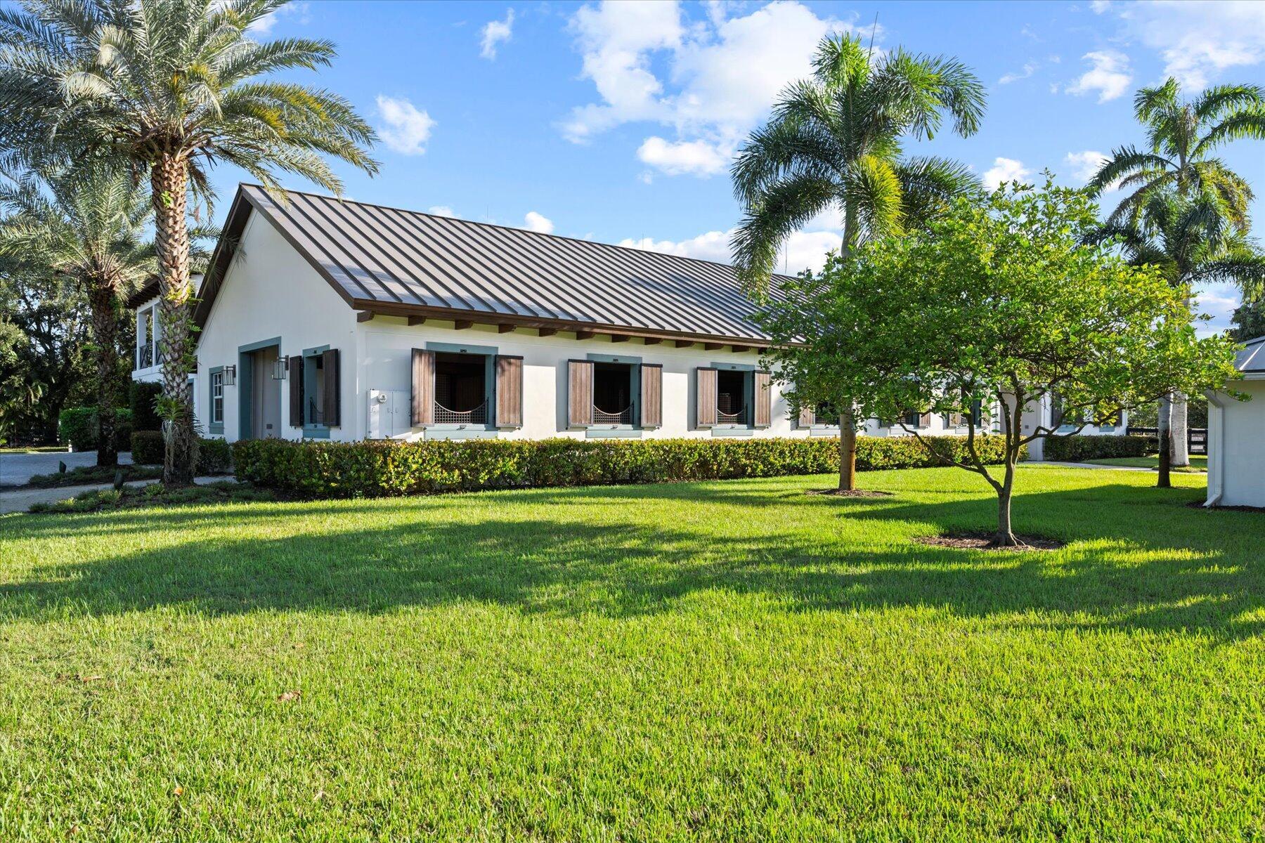 SADDLE TRAIL PARK OF WELL - Residential