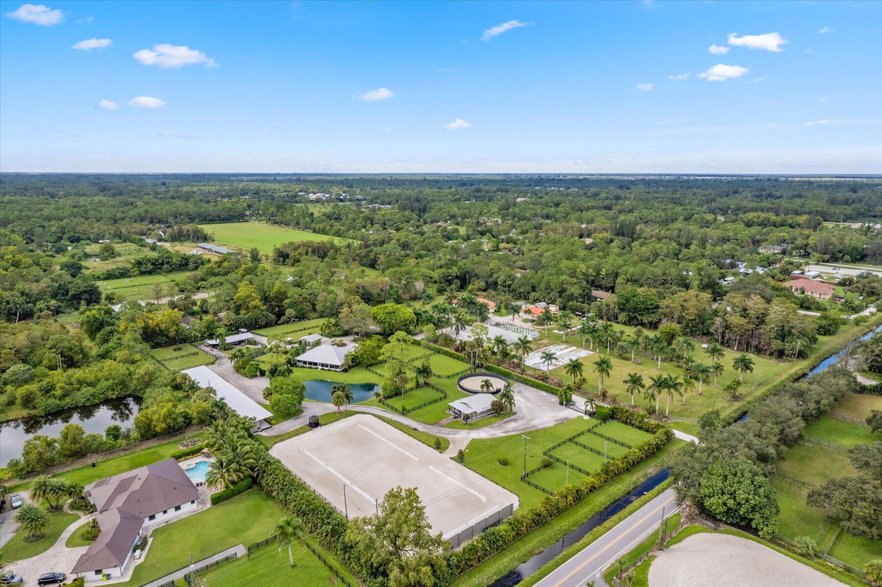 SADDLE TRAIL PARK OF WELL - Residential