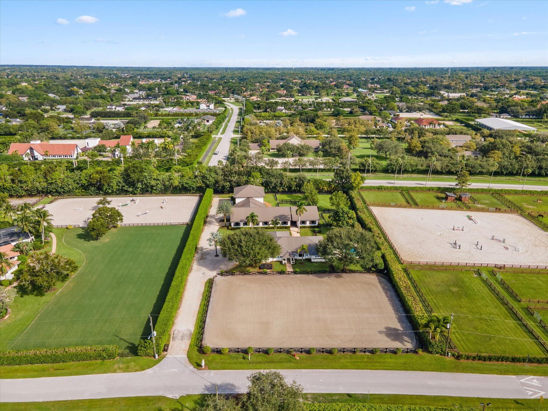 SADDLE TRAIL PARK OF WELL - Residential