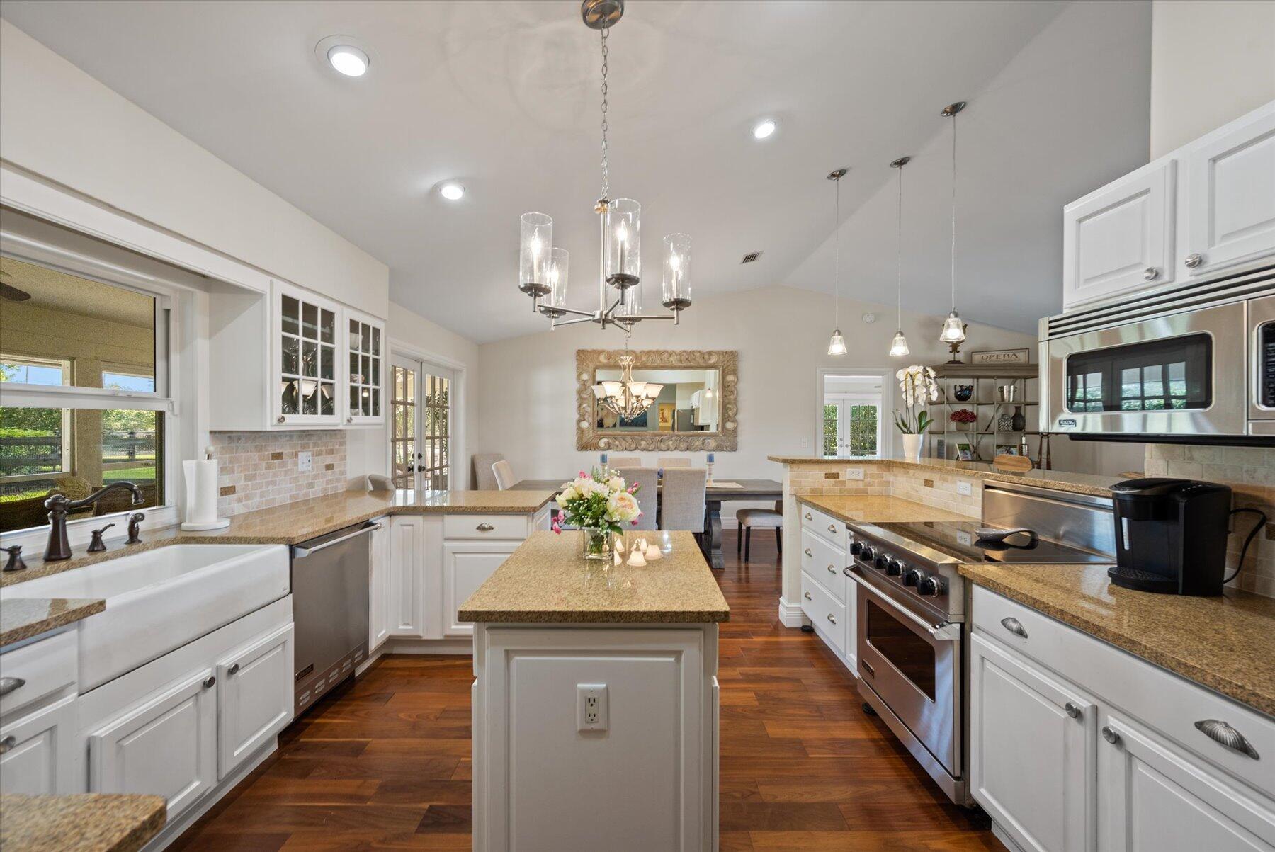 SADDLE TRAIL PARK OF WELL - Residential