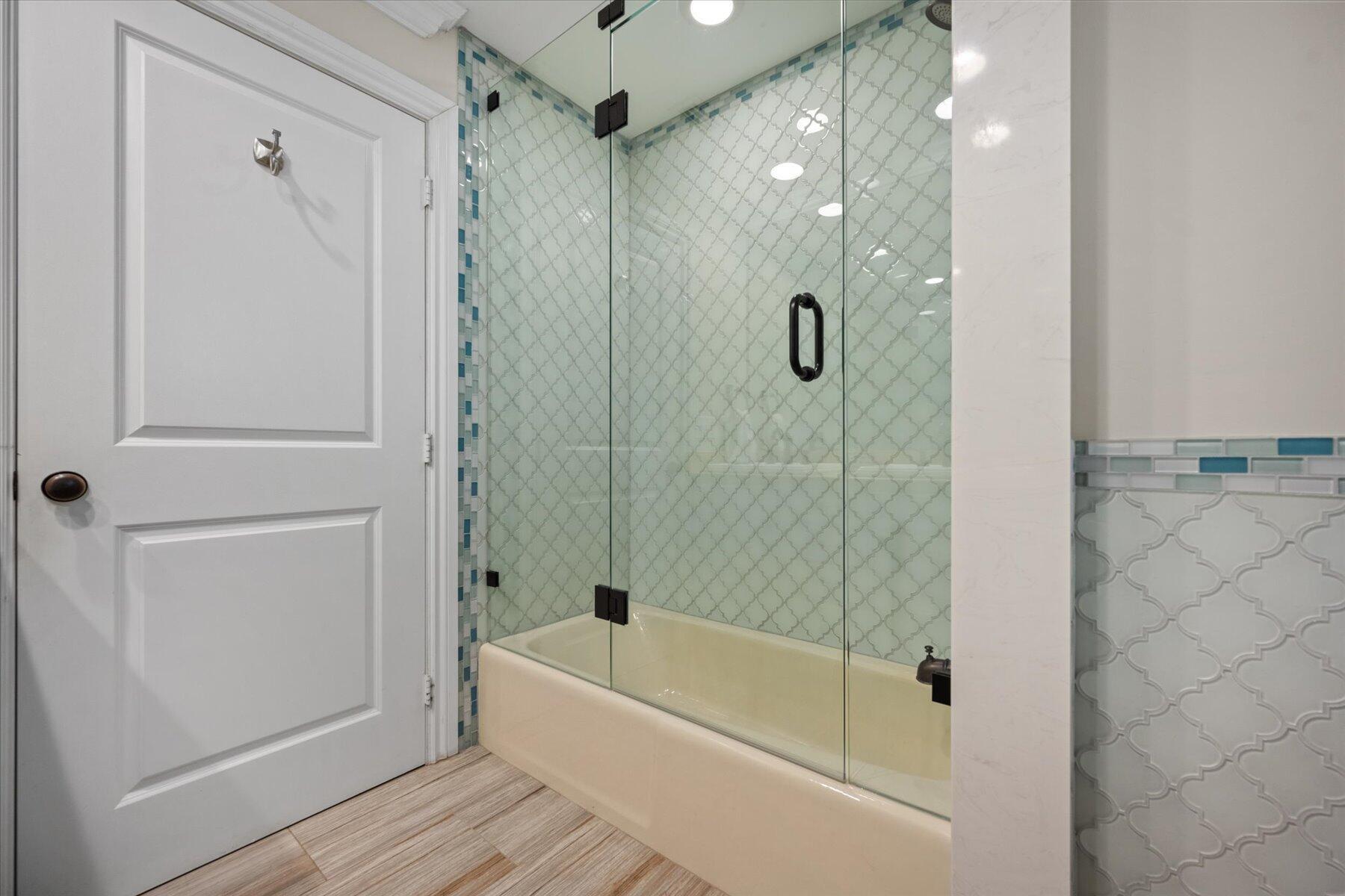 SADDLE TRAIL PARK OF WELL - Residential