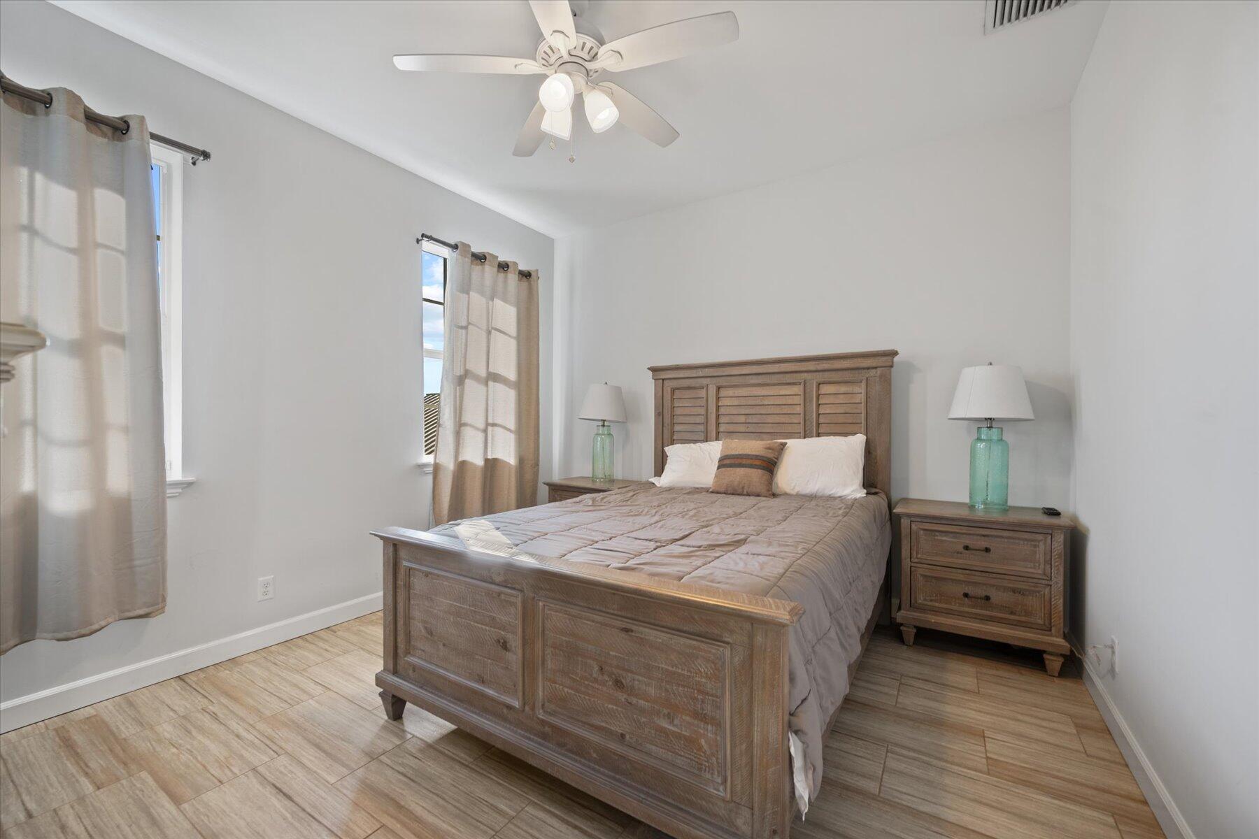 SADDLE TRAIL PARK OF WELL - Residential