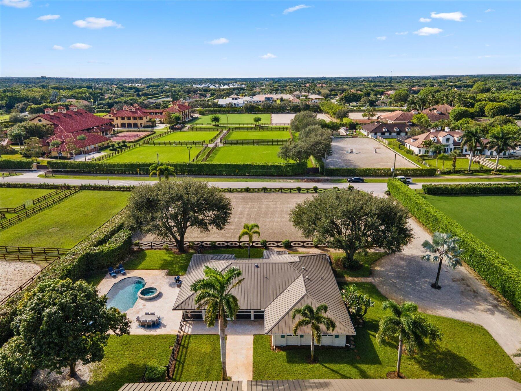 SADDLE TRAIL PARK OF WELL - Residential