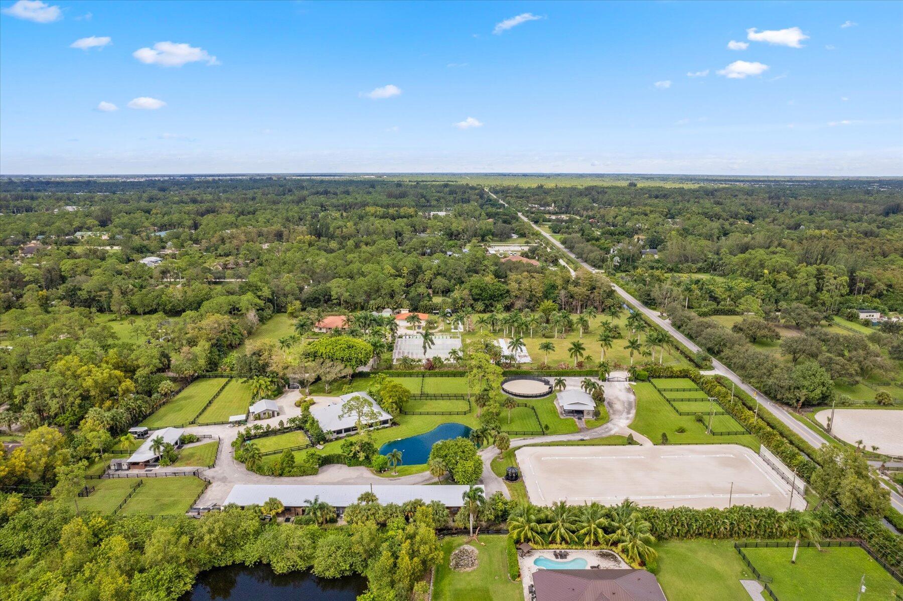 SADDLE TRAIL PARK OF WELL - Residential