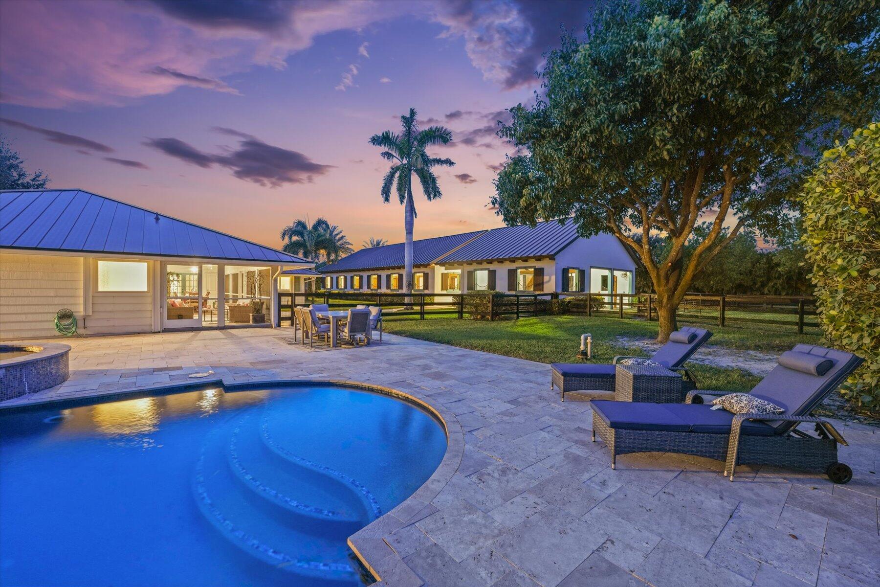 SADDLE TRAIL PARK OF WELL - Residential