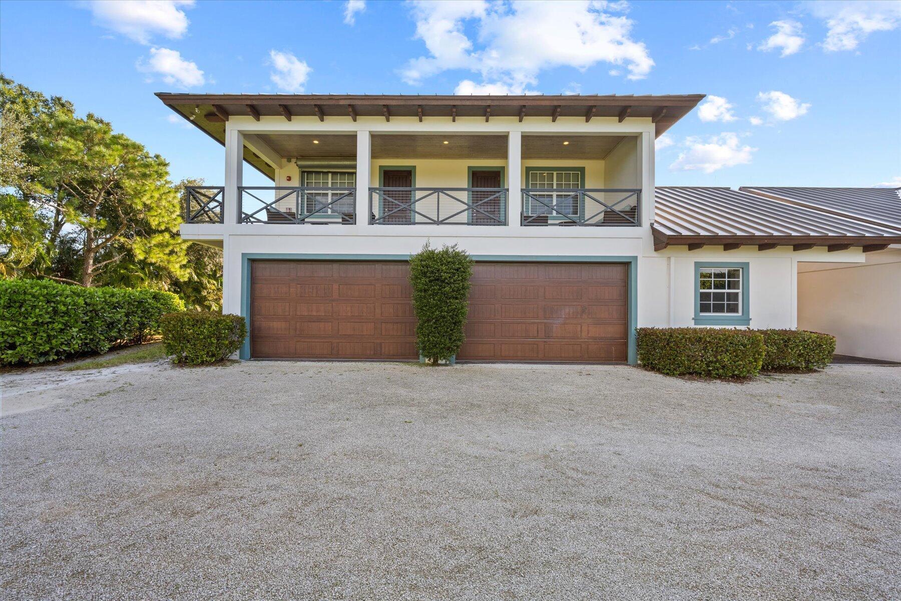 SADDLE TRAIL PARK OF WELL - Residential