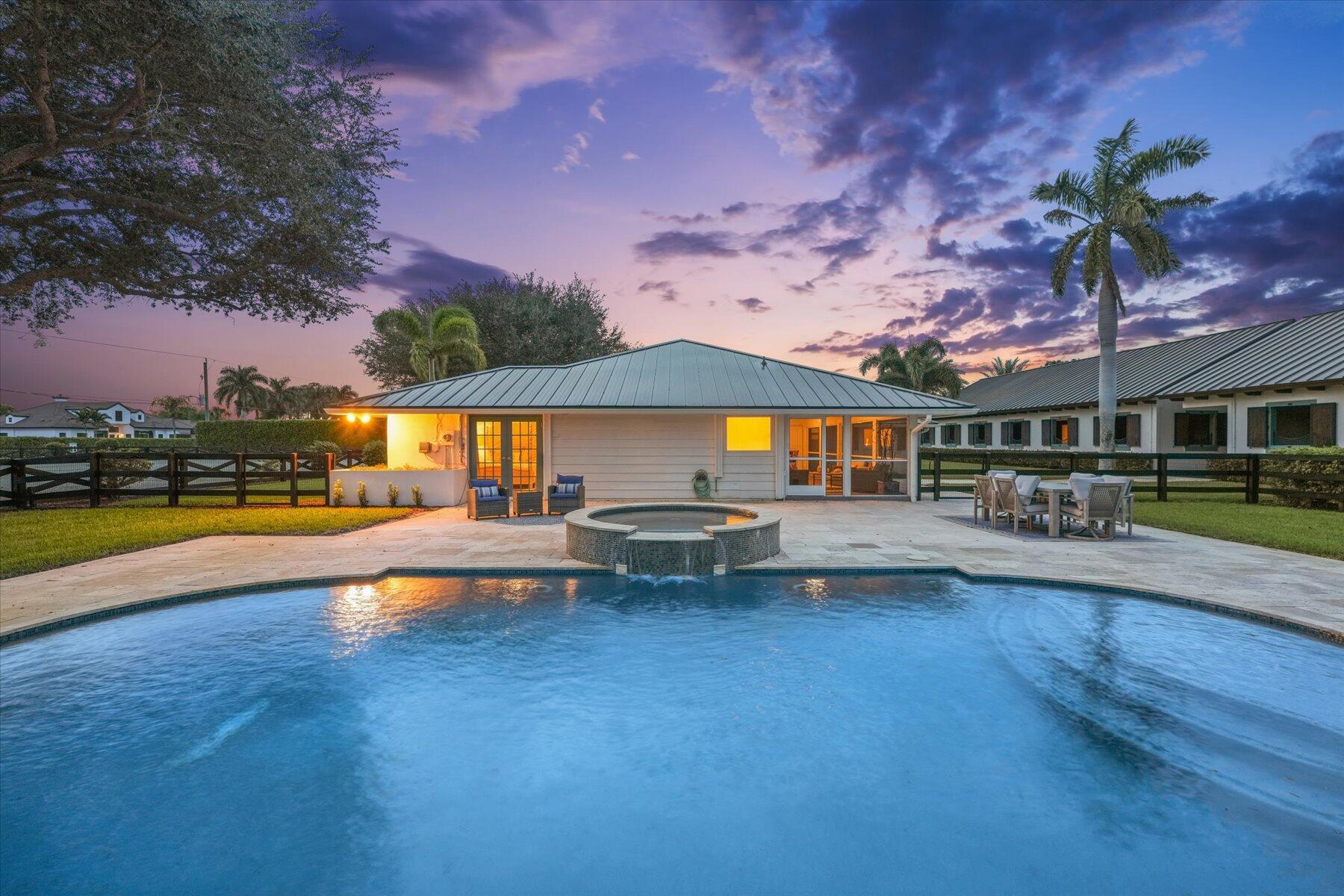 SADDLE TRAIL PARK OF WELL - Residential