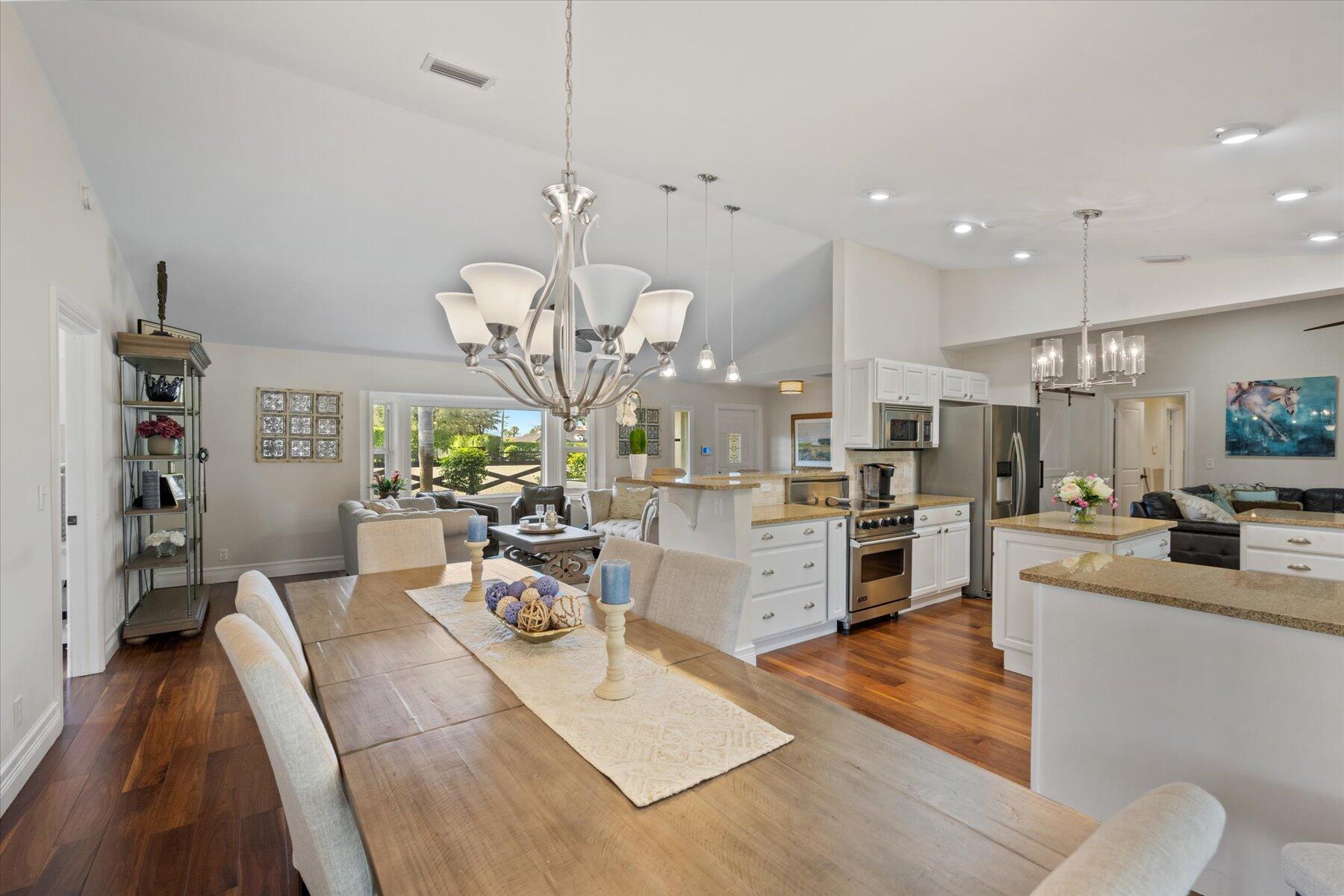 SADDLE TRAIL PARK OF WELL - Residential