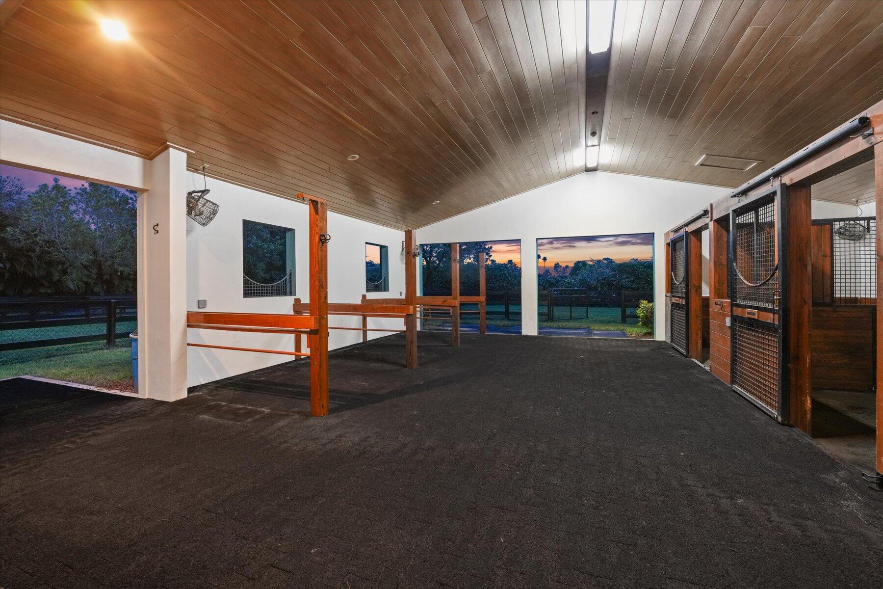 SADDLE TRAIL PARK OF WELL - Residential