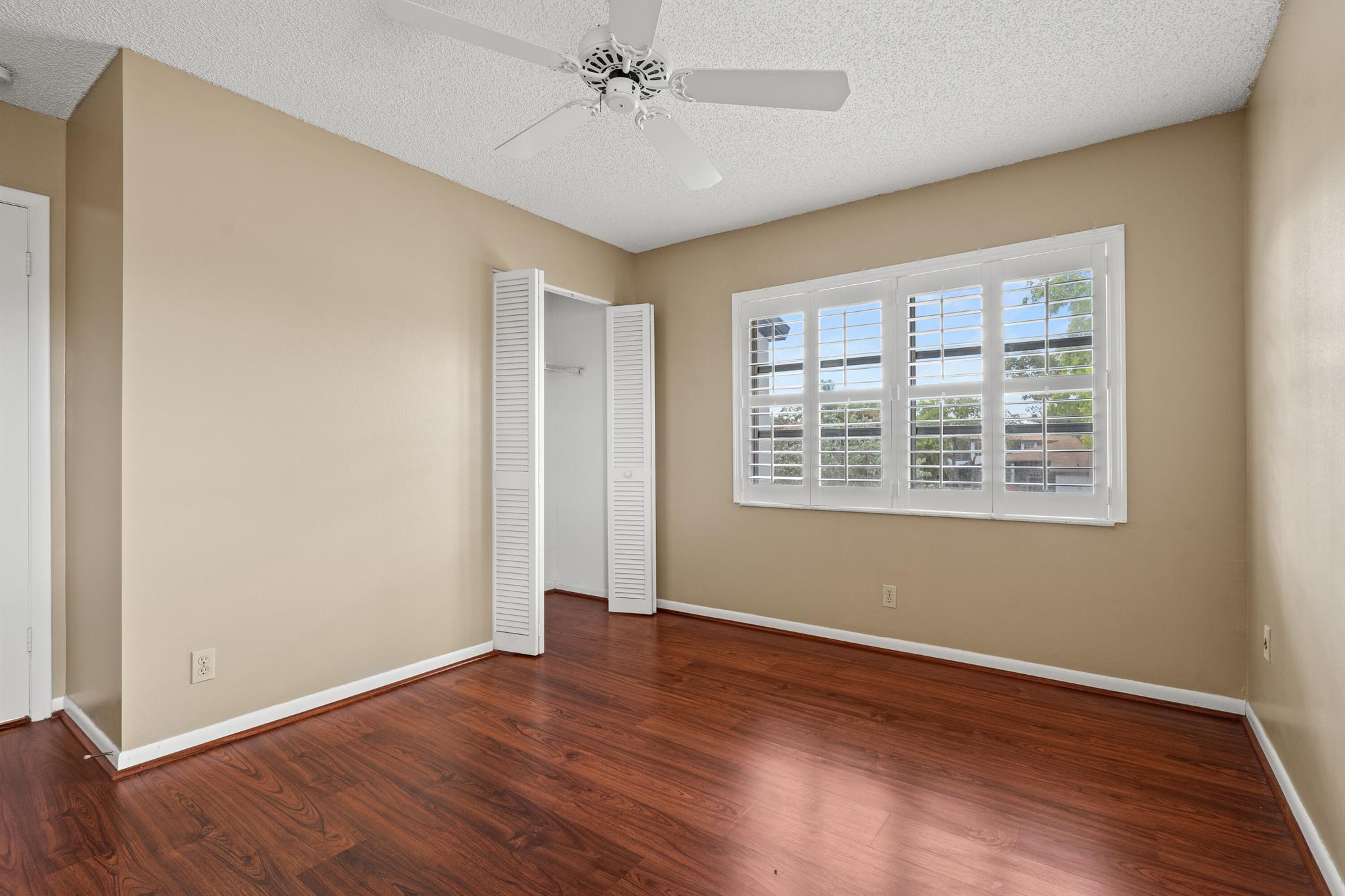 PALM GREENS AT VILLA DEL - Residential Lease