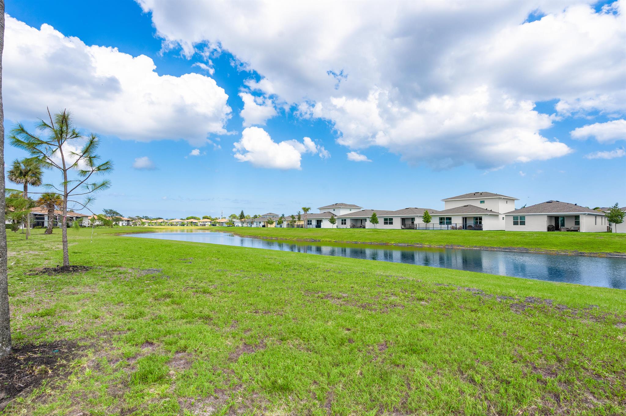 PALM GREENS AT VILLA DEL - Residential Lease