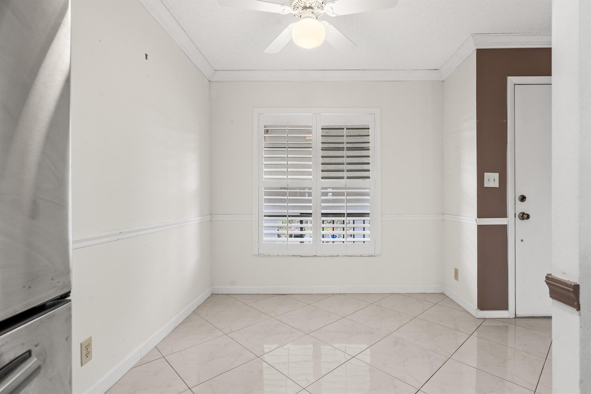 PALM GREENS AT VILLA DEL - Residential Lease