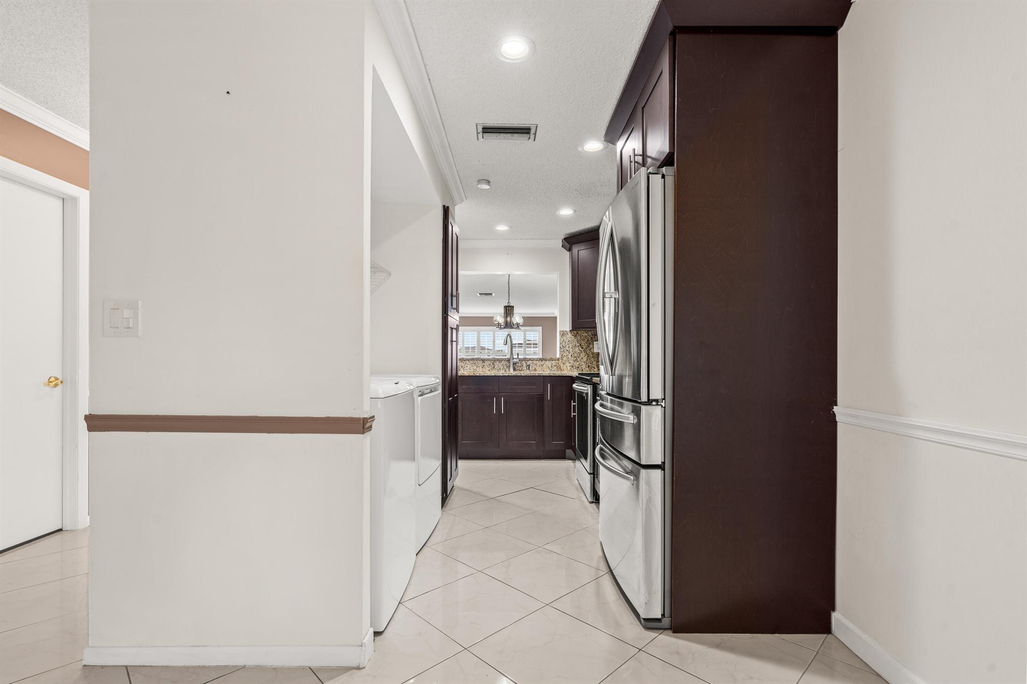 PALM GREENS AT VILLA DEL - Residential Lease