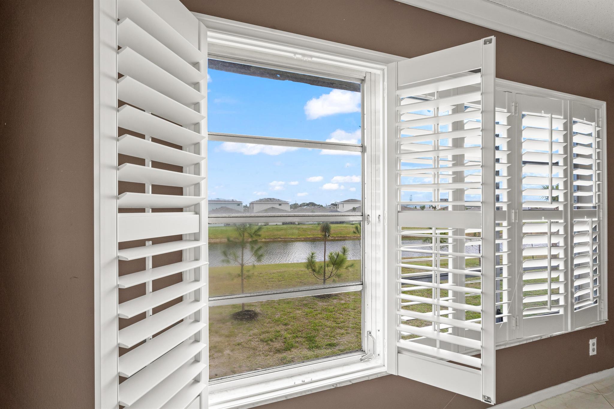 PALM GREENS AT VILLA DEL - Residential Lease