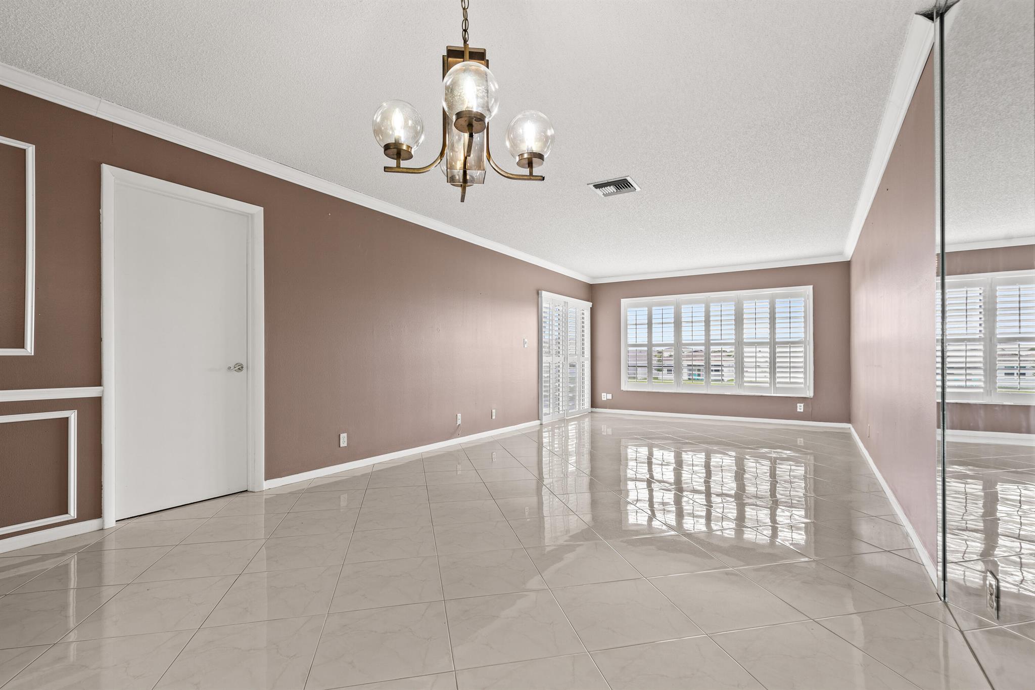 PALM GREENS AT VILLA DEL - Residential Lease