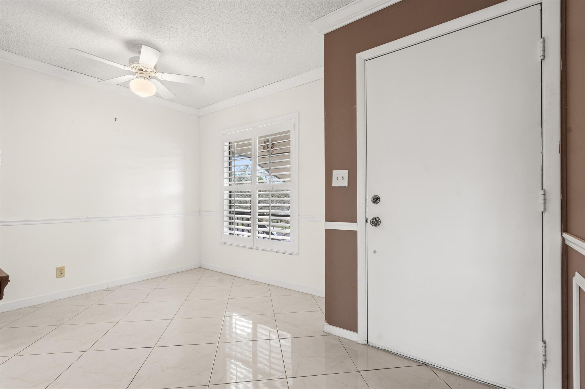 PALM GREENS AT VILLA DEL - Residential Lease