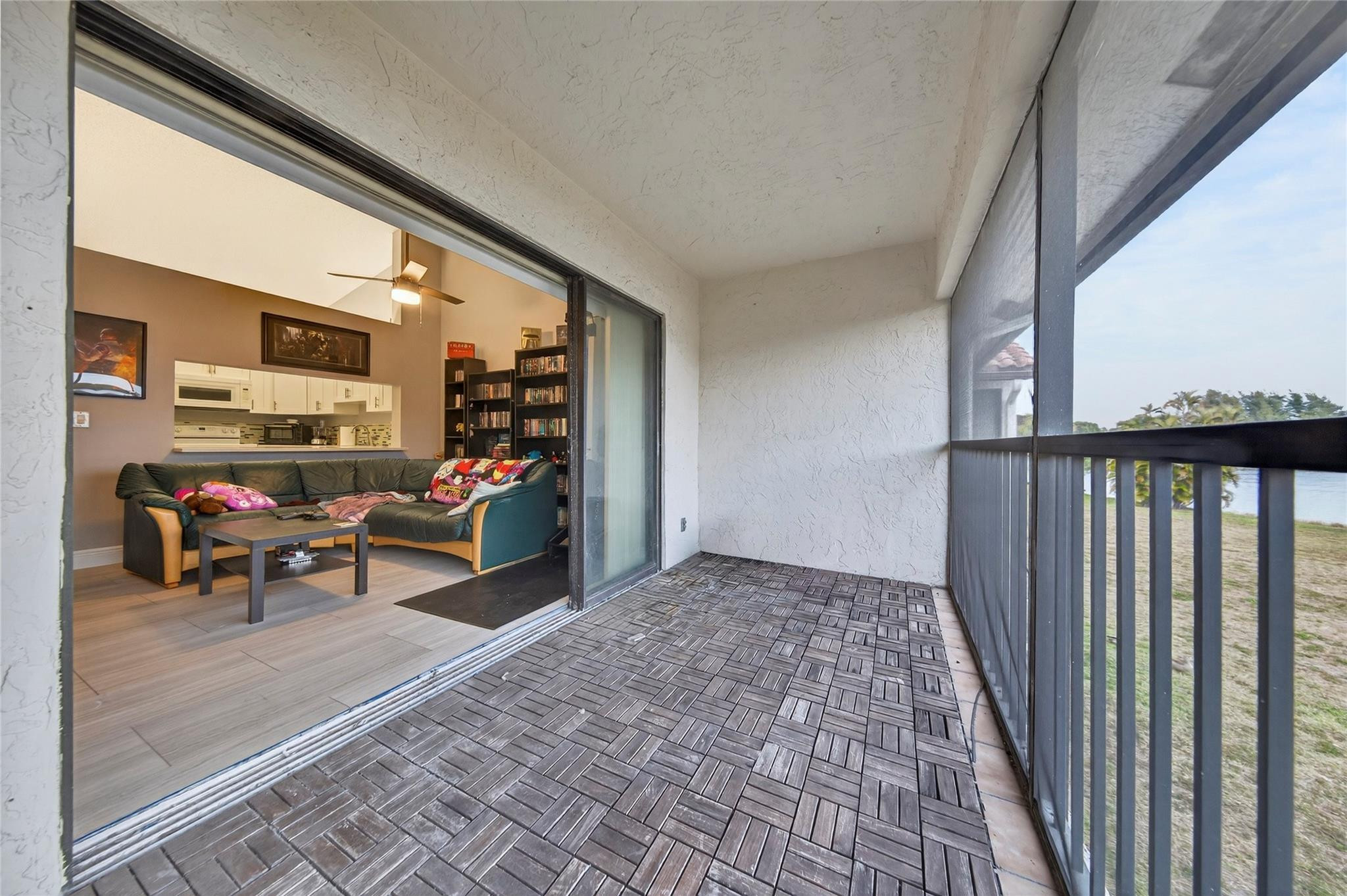 204 Lincoln Court 204