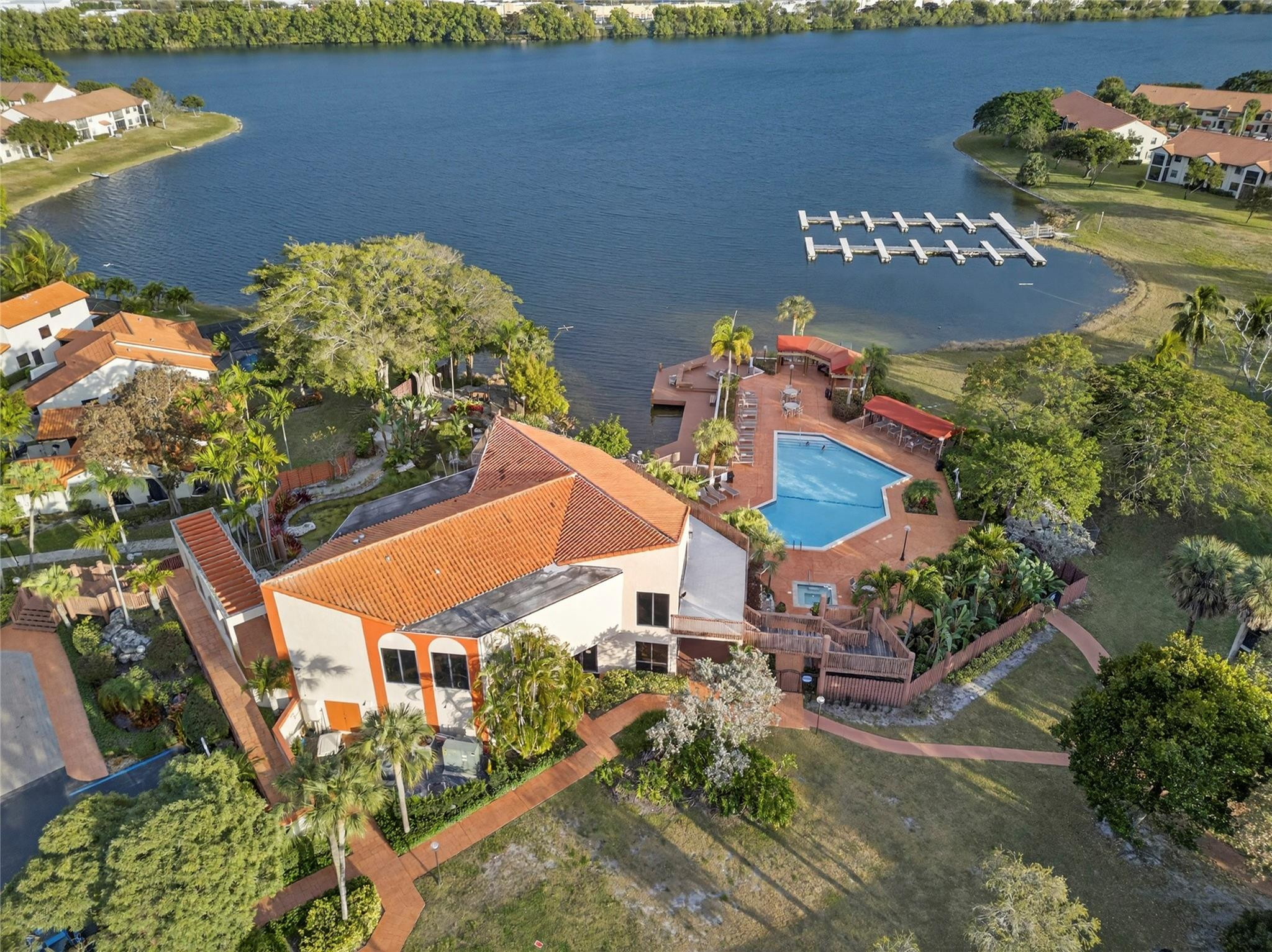 Independence Bay - Residential