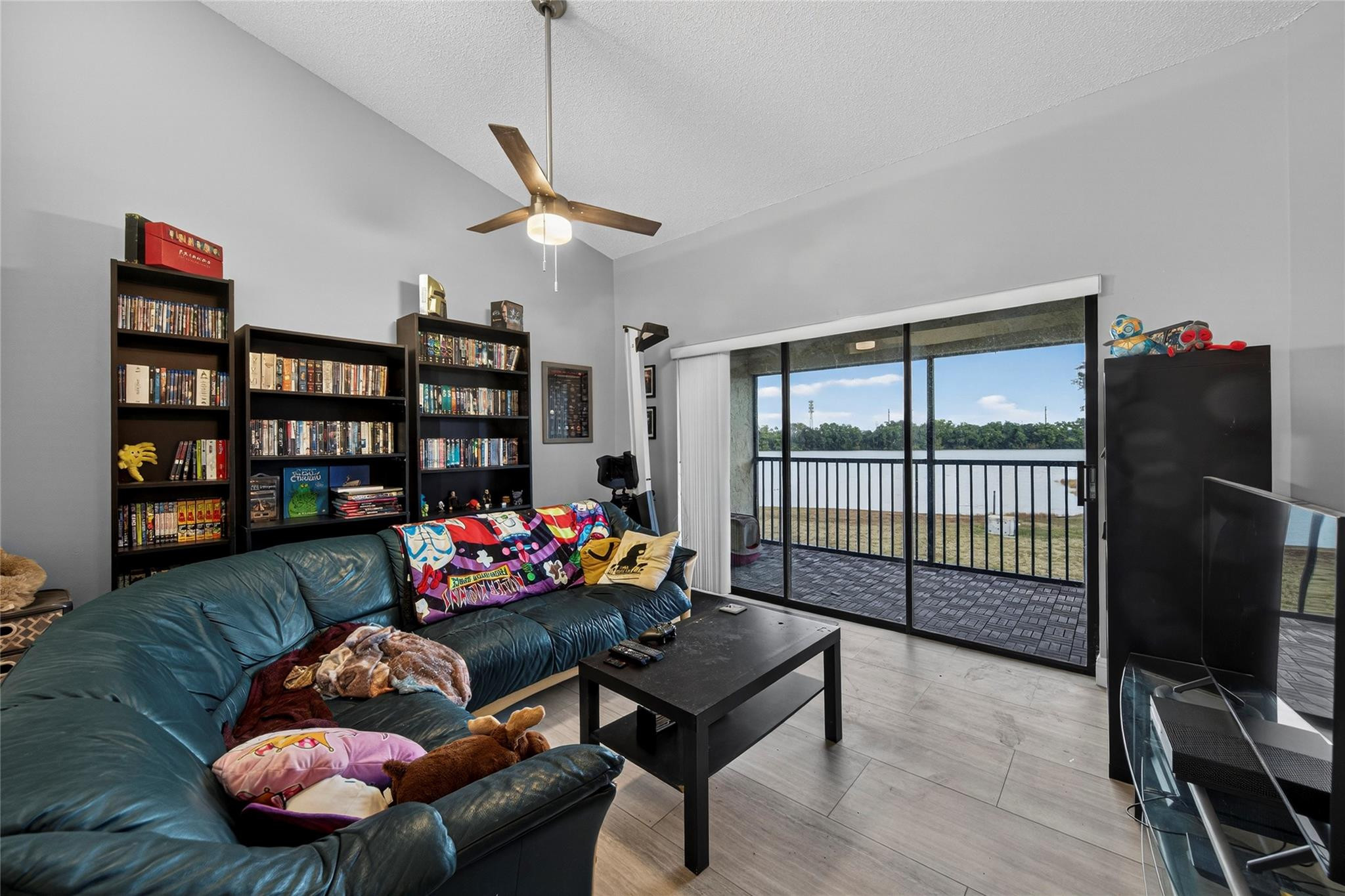 Independence Bay - Residential