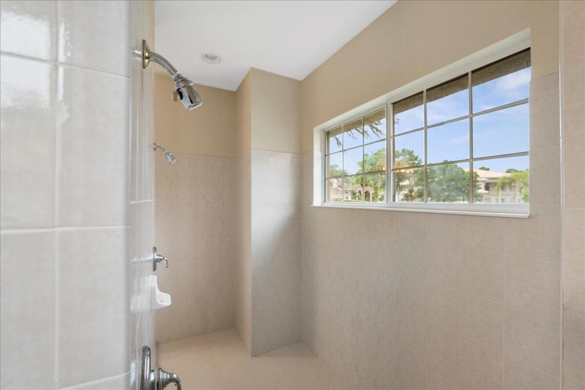 HAMMOCK CREEK - Residential