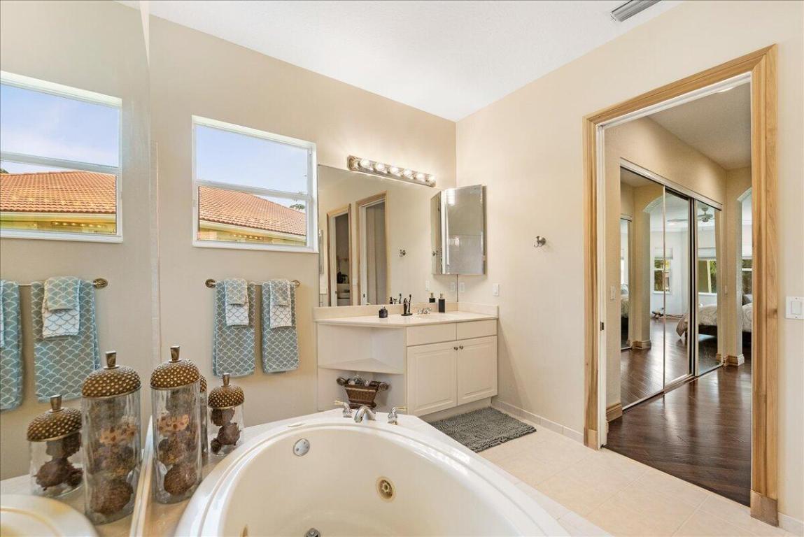 HAMMOCK CREEK - Residential