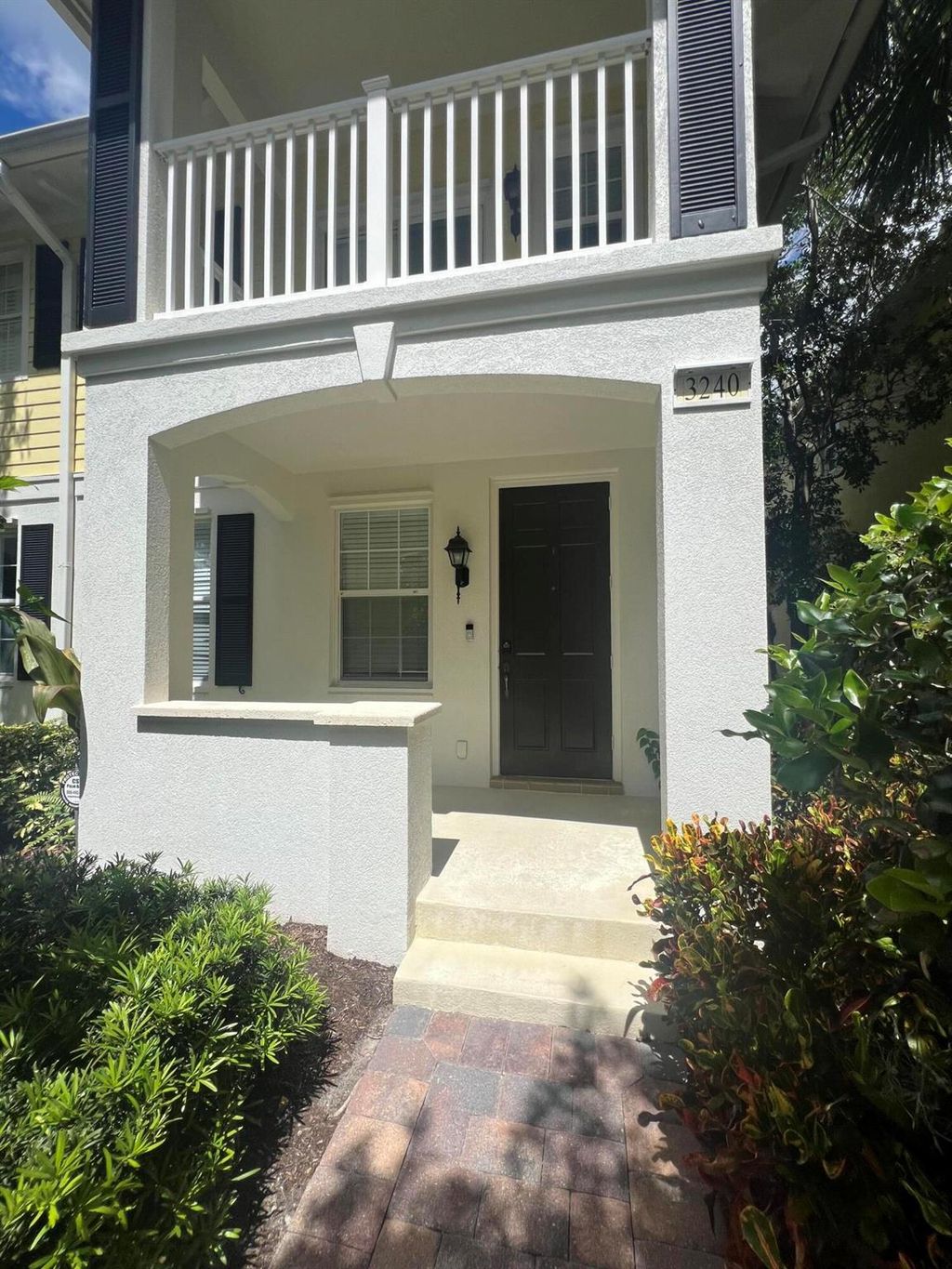 Photo of 3240 W Community Drive, Jupiter, FL 33458 (MLS # R10999757)