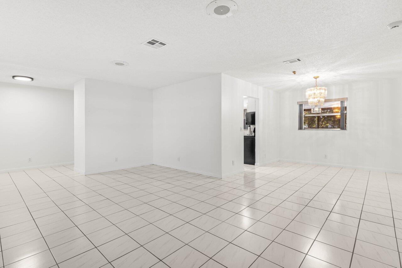 WILLOWS THE FIRST ADD - Residential Lease