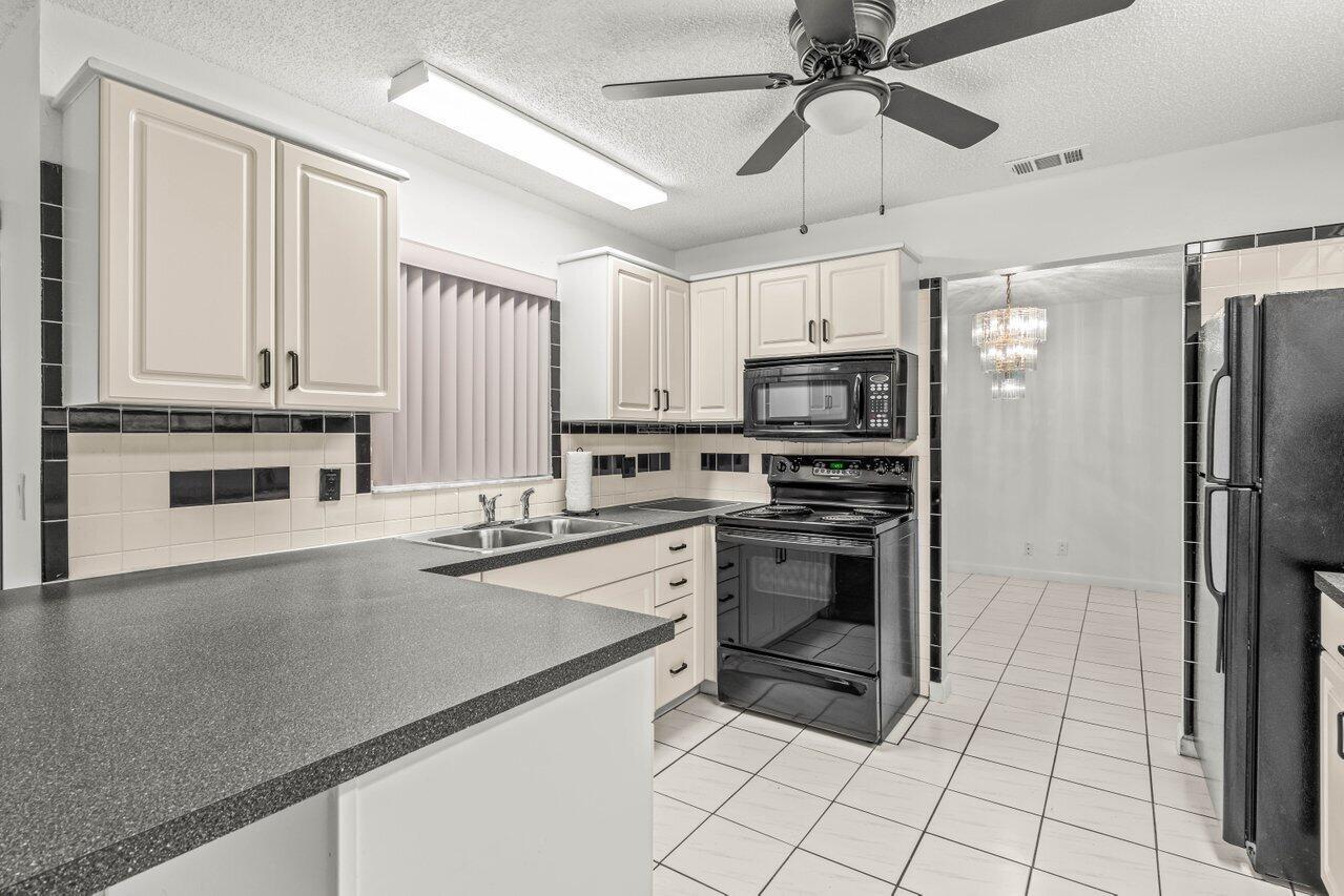 WILLOWS THE FIRST ADD - Residential Lease