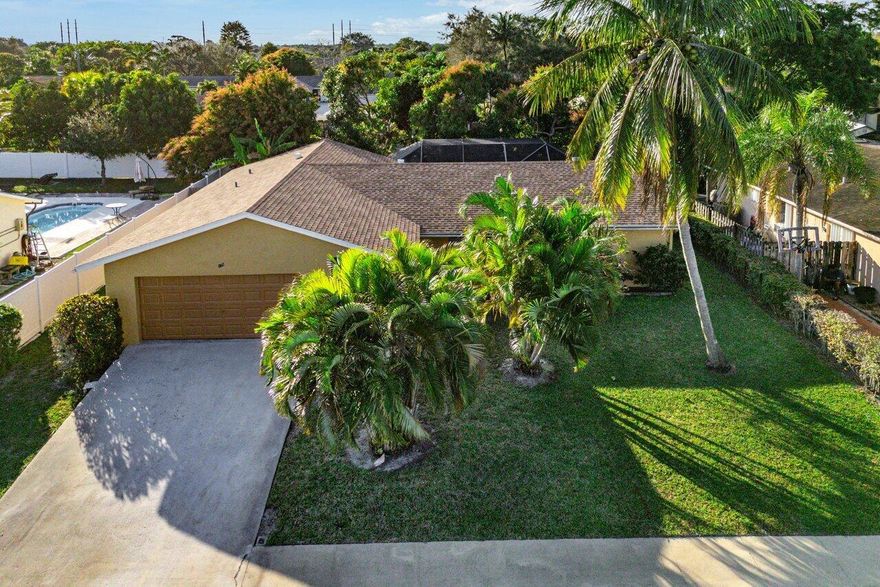 Welcome home to this 3 bedroom/2 bath single family pool home in The Willows with no HOA. Lawn Care & Pool Maintenance included in Rent Amount.