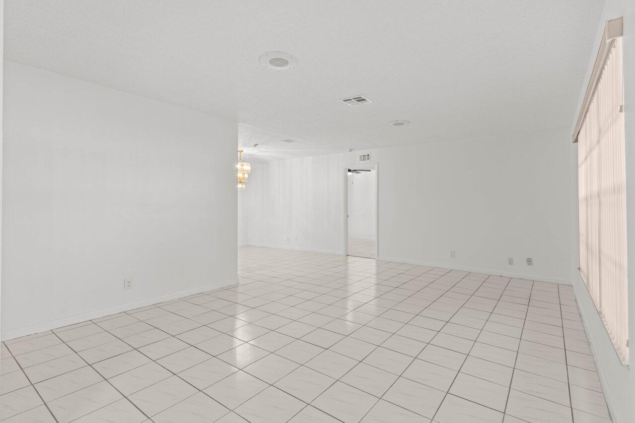 WILLOWS THE FIRST ADD - Residential Lease