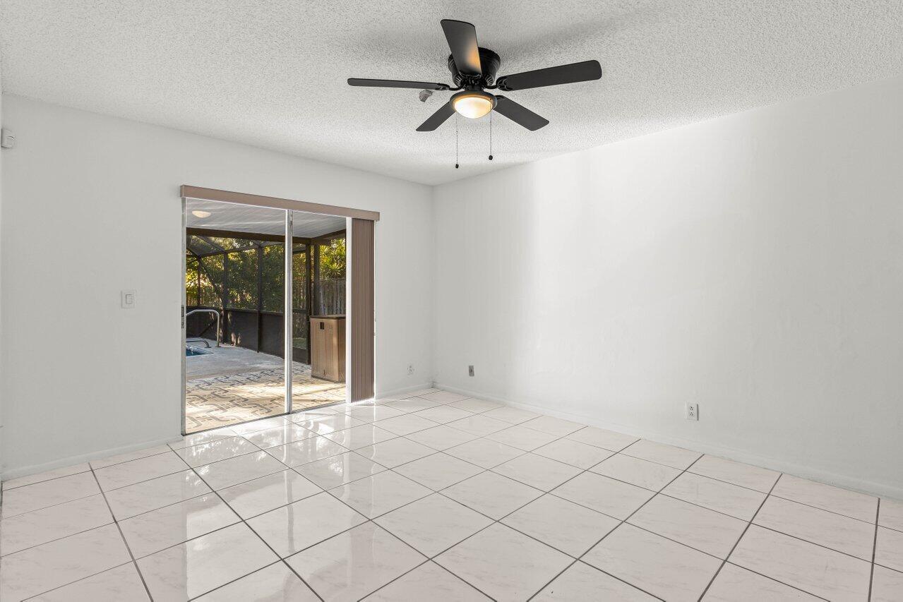 WILLOWS THE FIRST ADD - Residential Lease