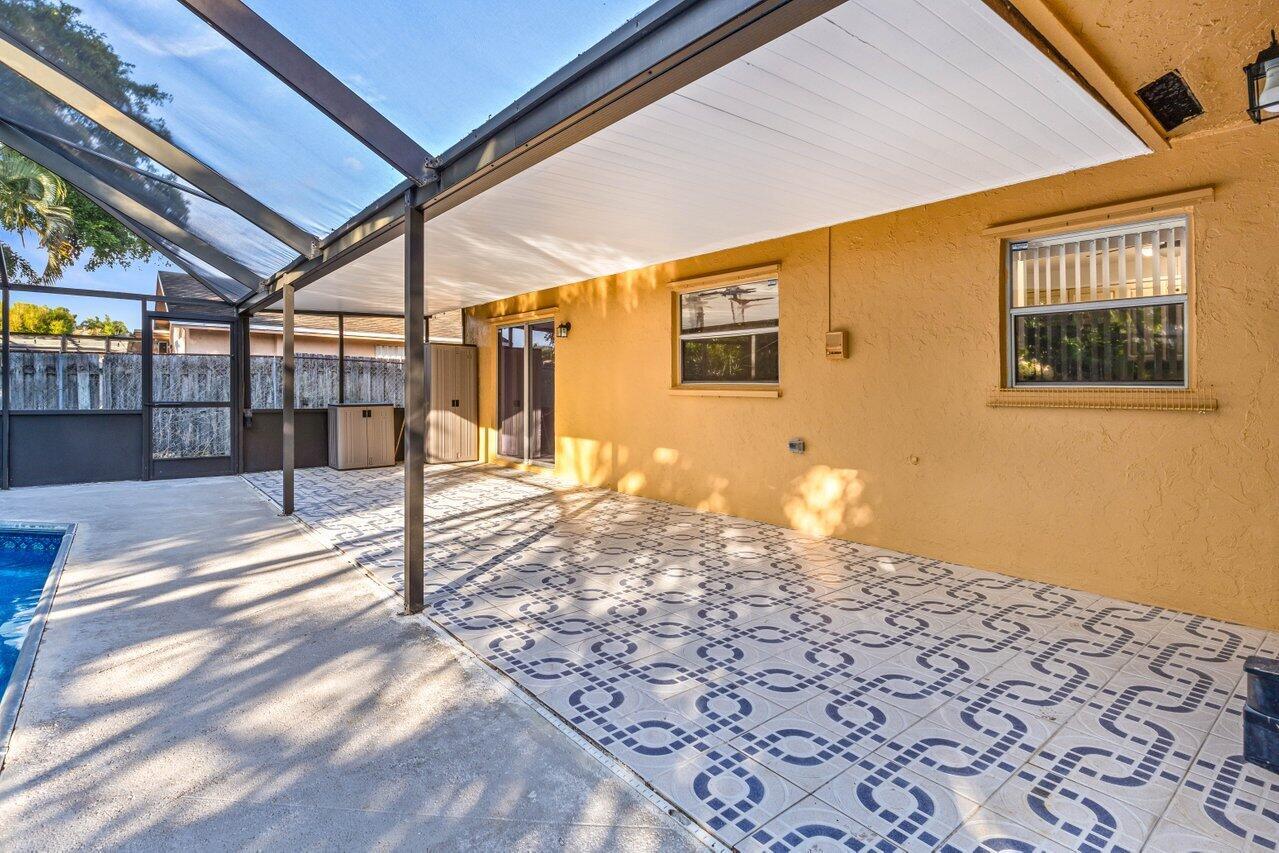 WILLOWS THE FIRST ADD - Residential Lease