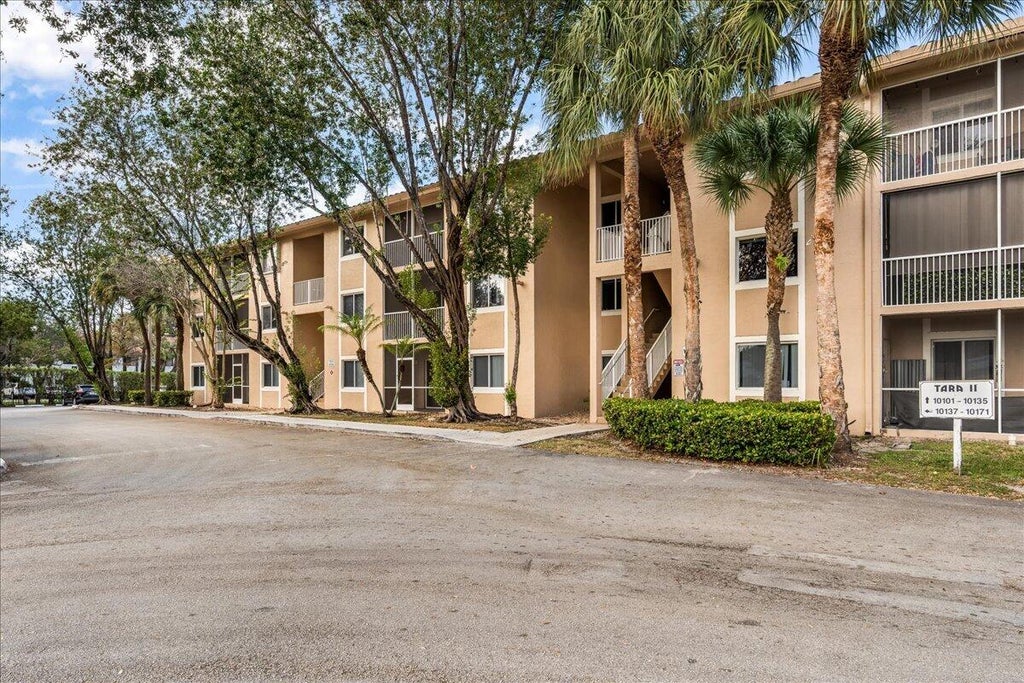 Photo of 10129 W Atlantic Boulevard #E3, Coral Springs, FL 33071 (MLS # B26032962)