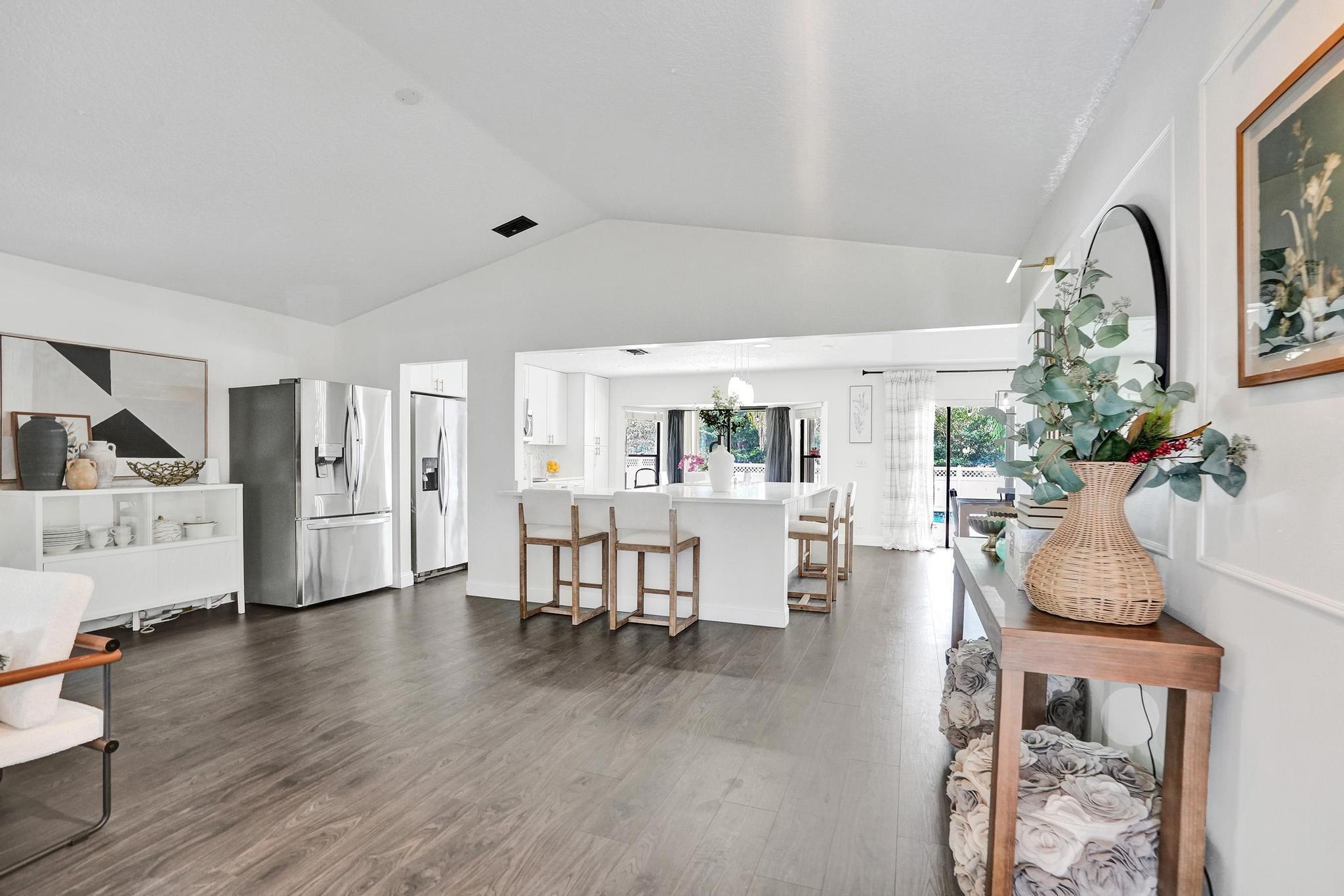 CROSSINGS 3 - Residential