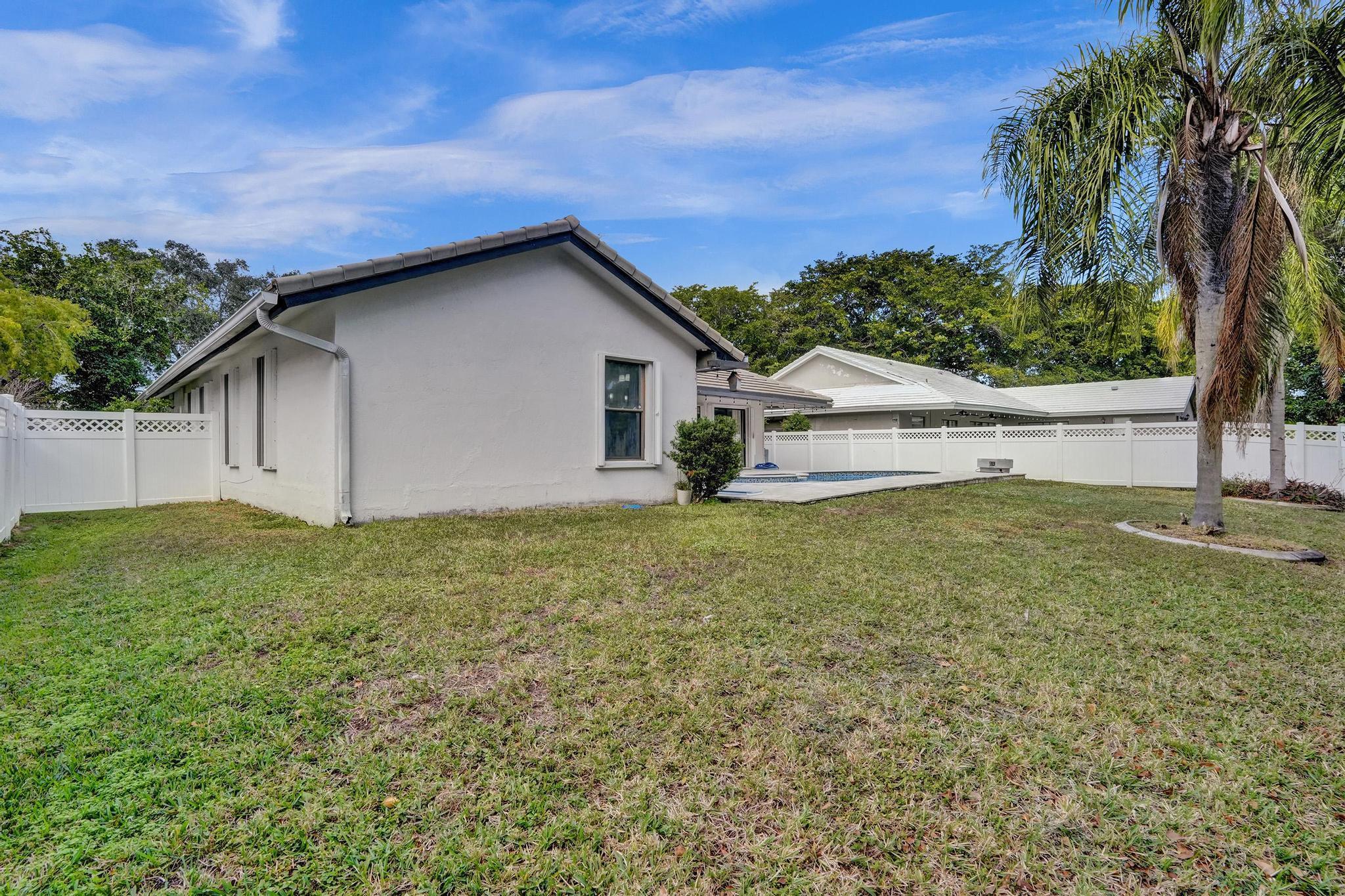 CROSSINGS 3 - Residential