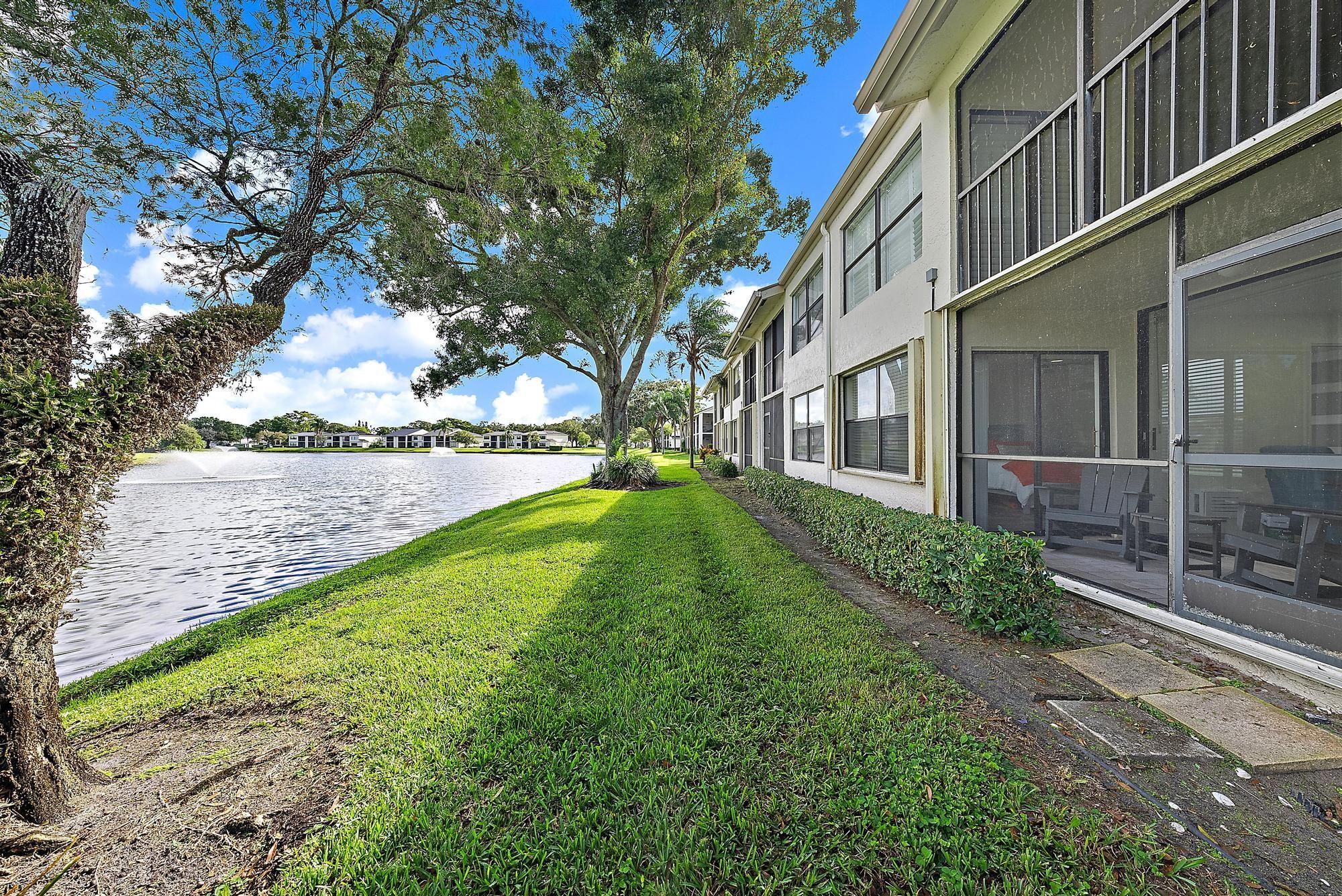 Briarwood Condo - Residential