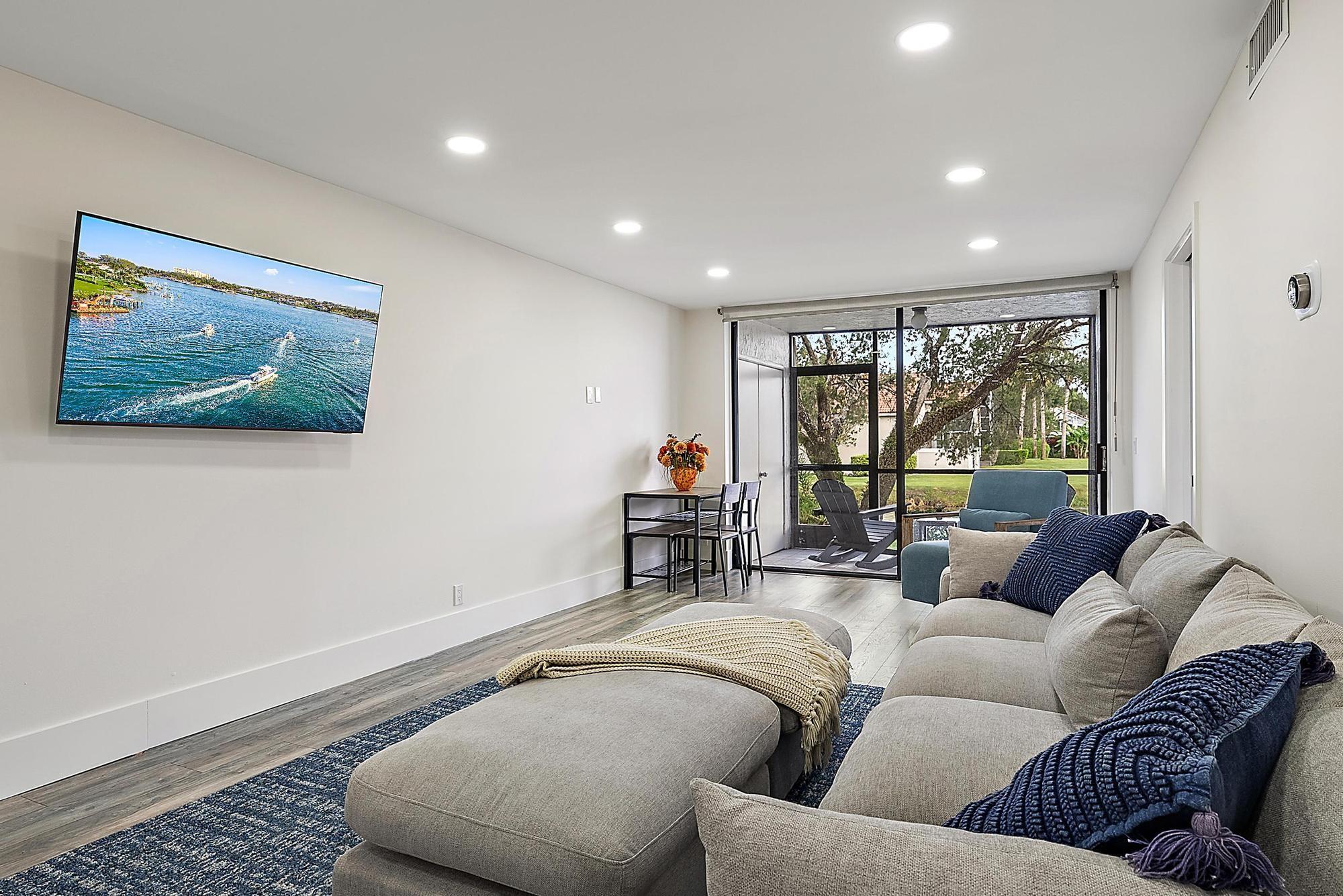 Briarwood Condo - Residential