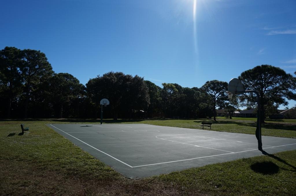 INDIAN CREEK PH III-A - Residential Lease