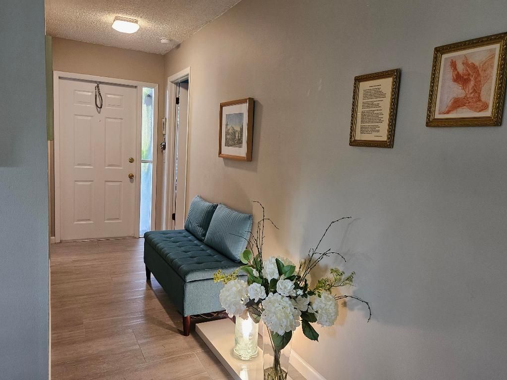 Photo of 8419 SE Croft Circle #F-1, Hobe Sound, FL 33455 (MLS # R10941143)