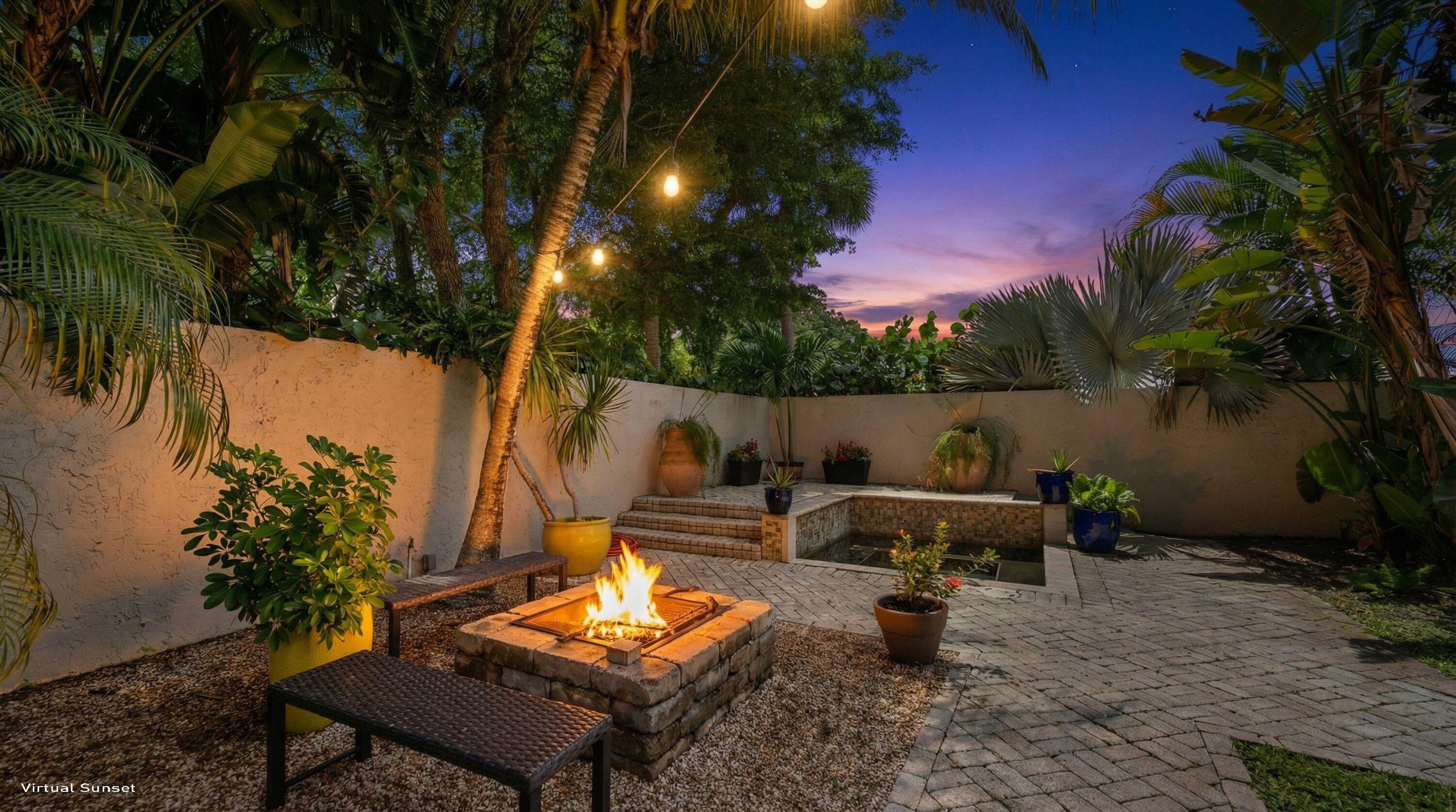 FIRST FAIRWAY COND II - Residential