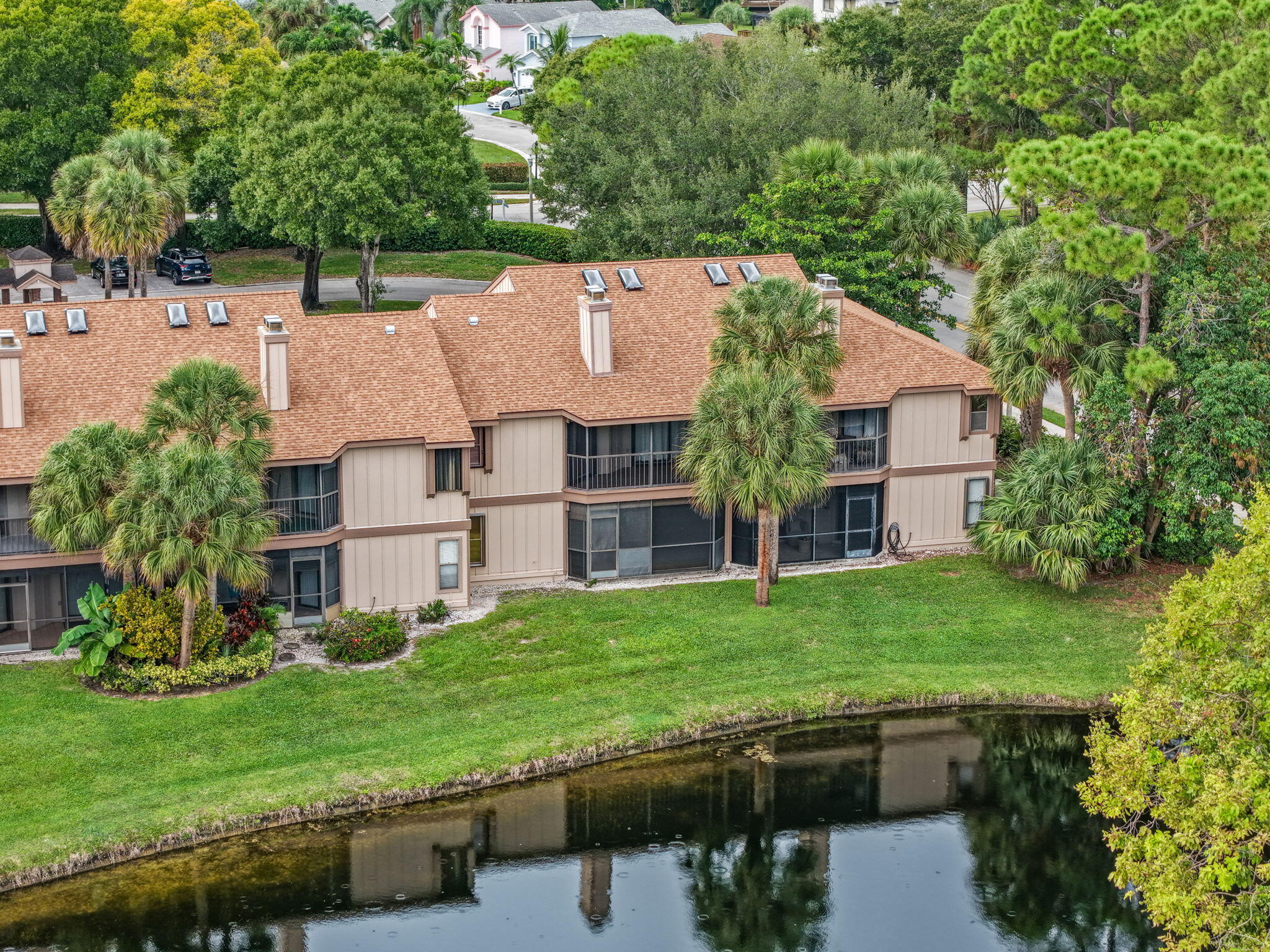 CROSSWINDS AT RIVER BRIDGE CONDO - Residential